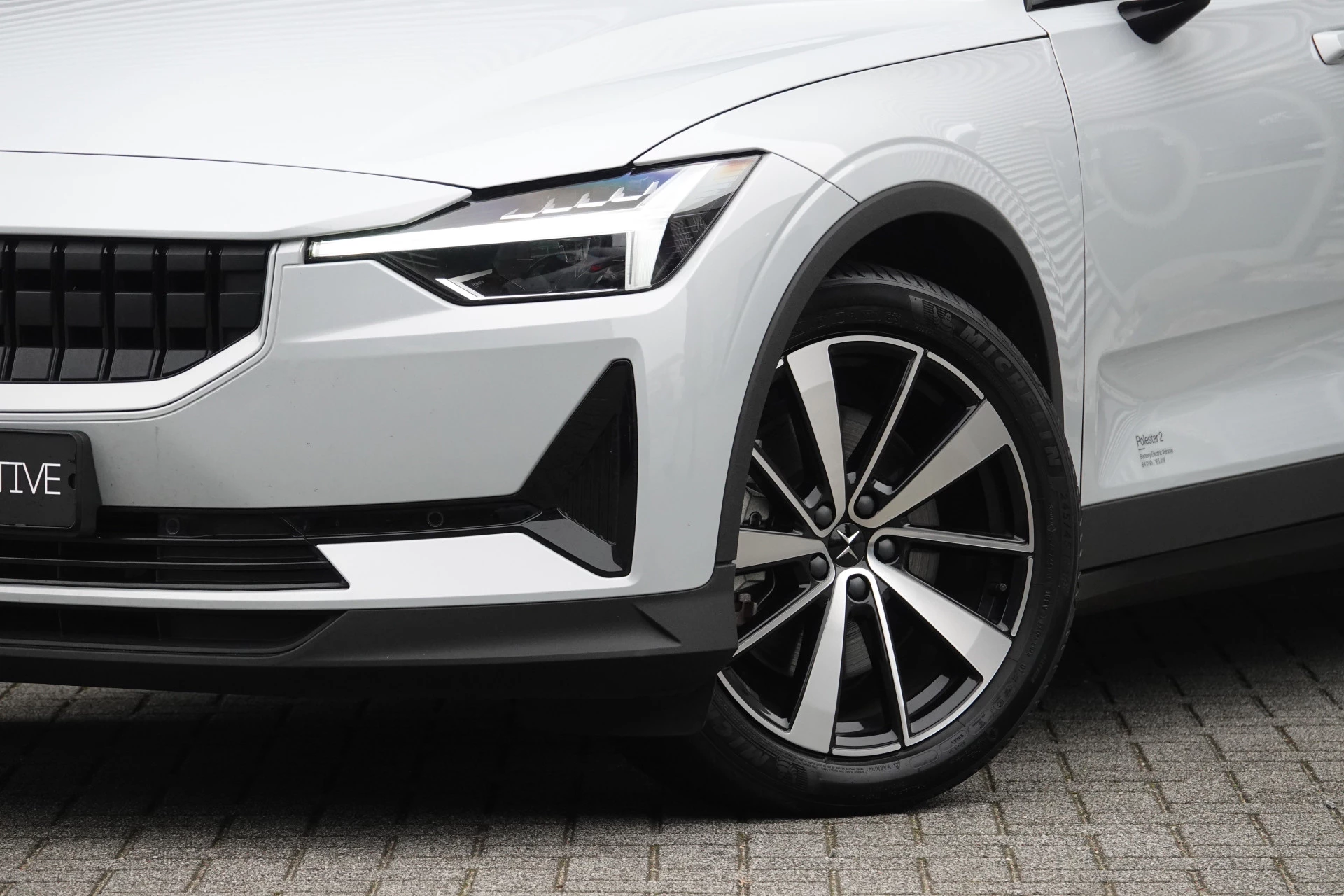 Hoofdafbeelding Polestar 2