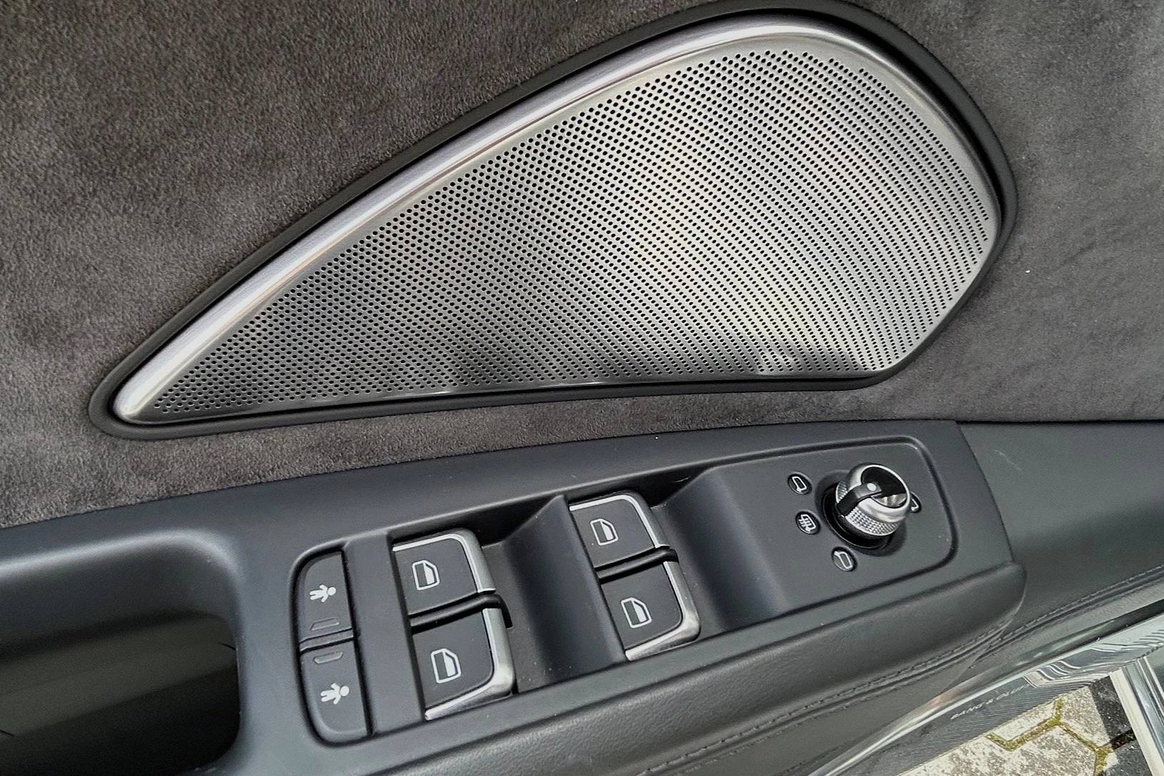 Hoofdafbeelding Audi A8