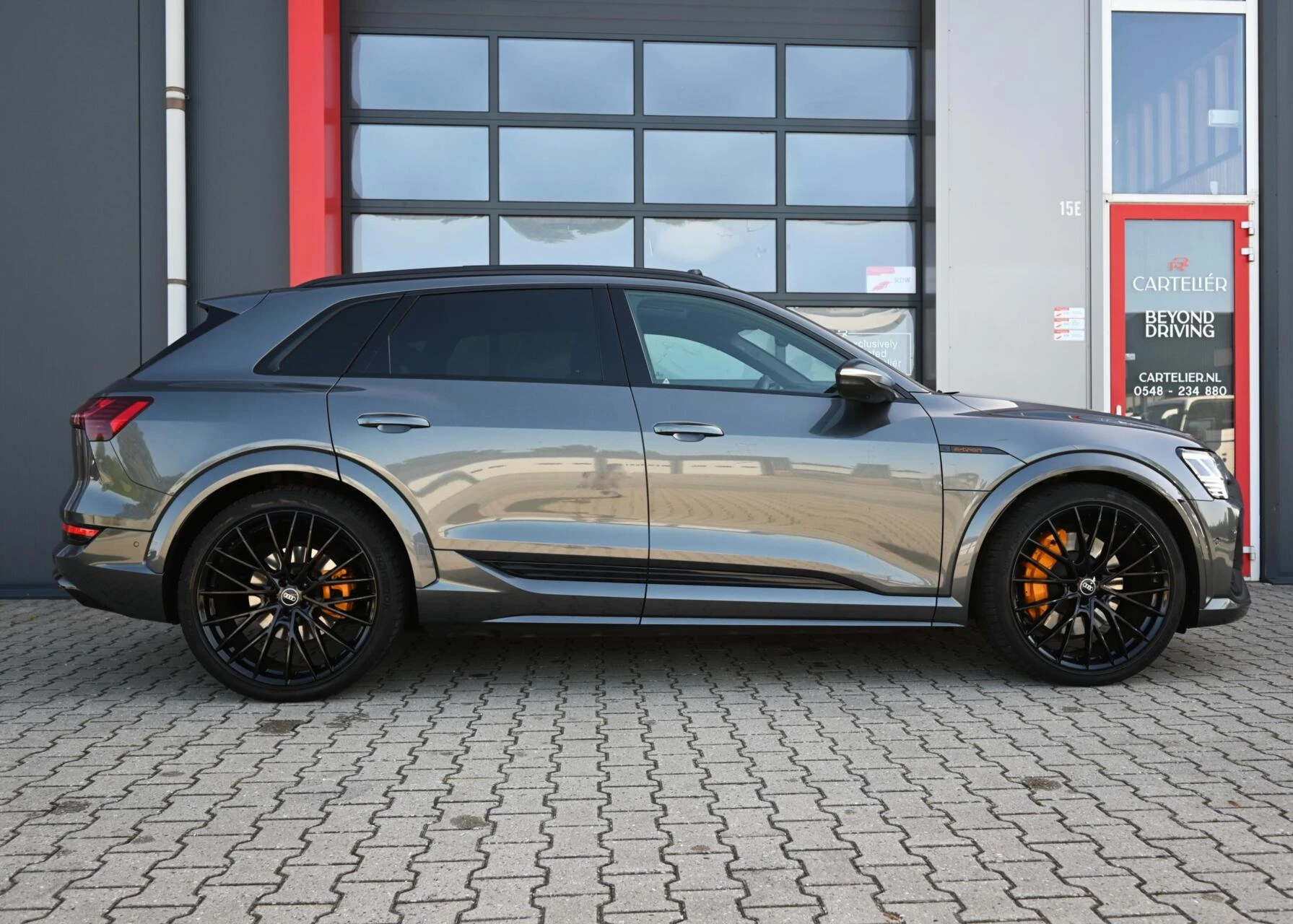 Hoofdafbeelding Audi e-tron
