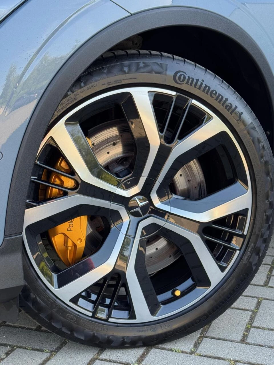 Hoofdafbeelding Polestar 2