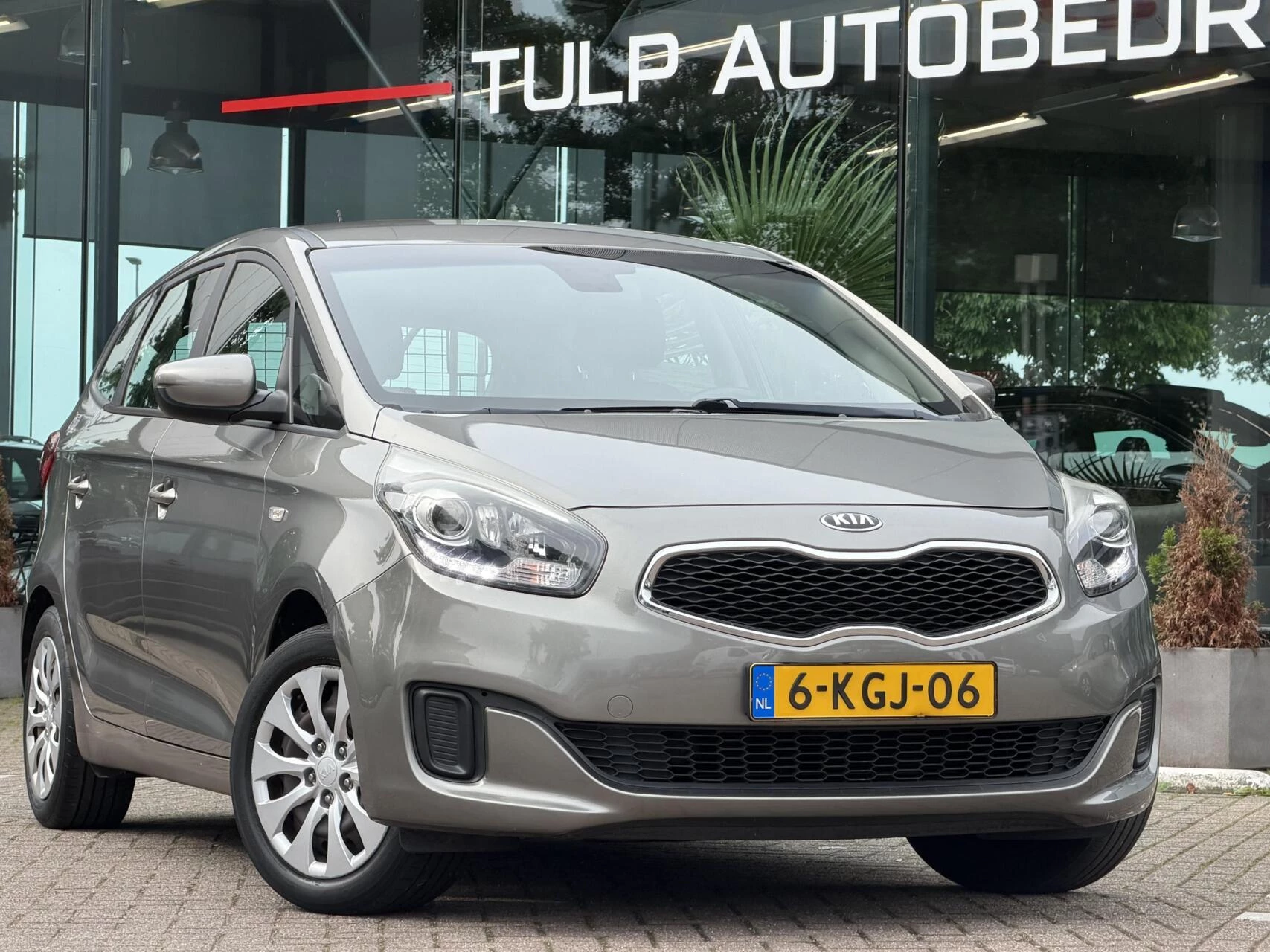 Hoofdafbeelding Kia Carens