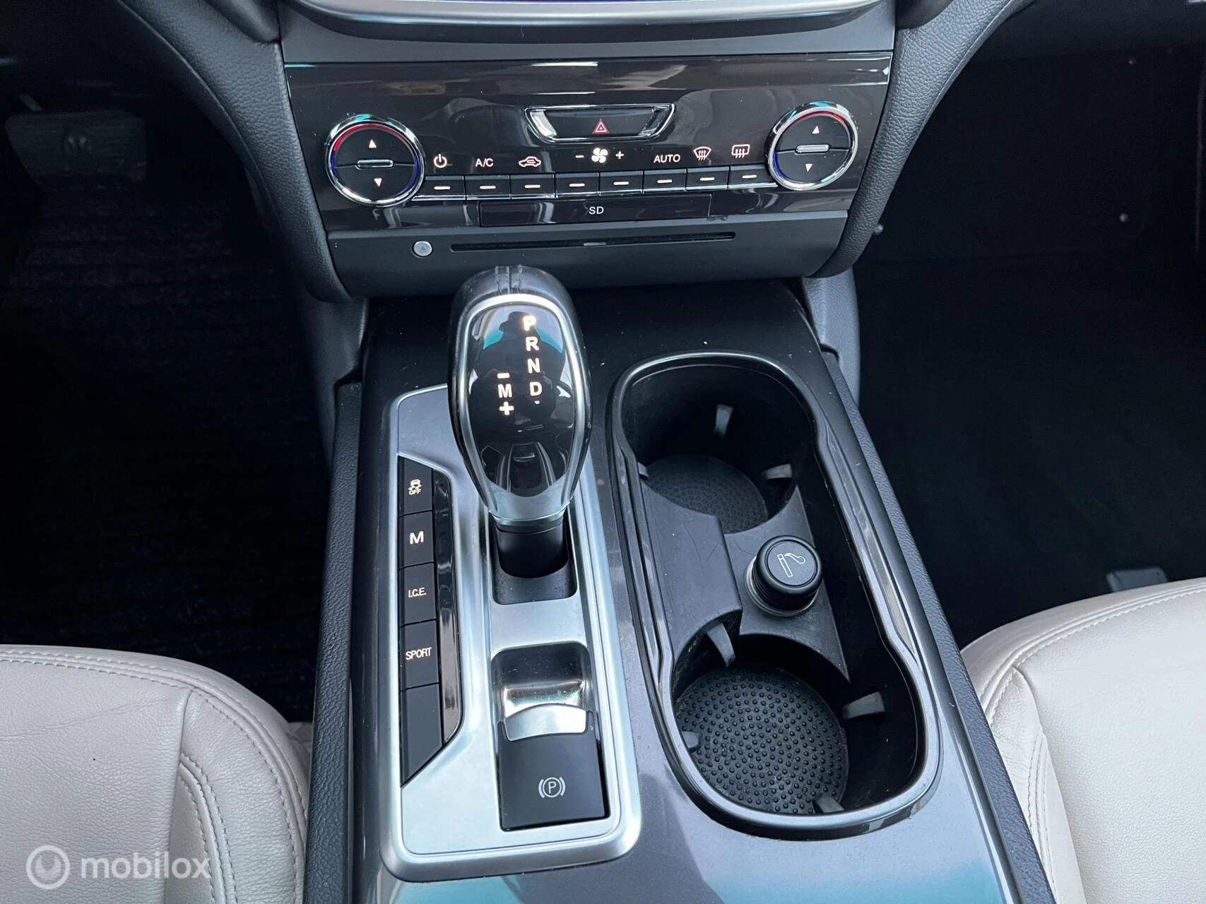 Hoofdafbeelding Maserati Ghibli