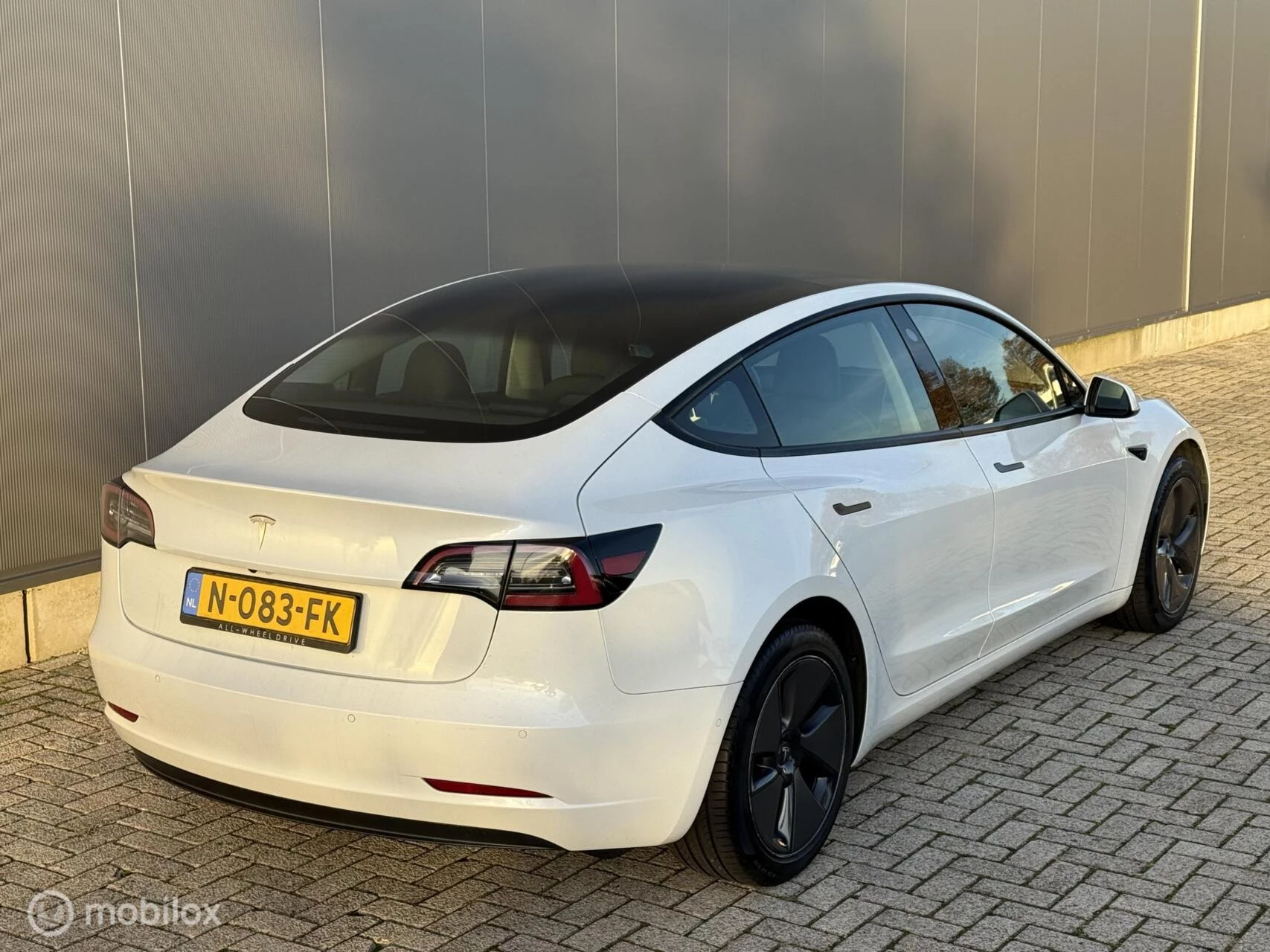 Hoofdafbeelding Tesla Model 3