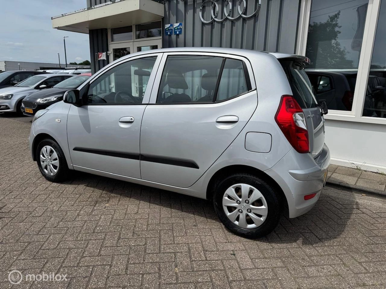 Hoofdafbeelding Hyundai i10