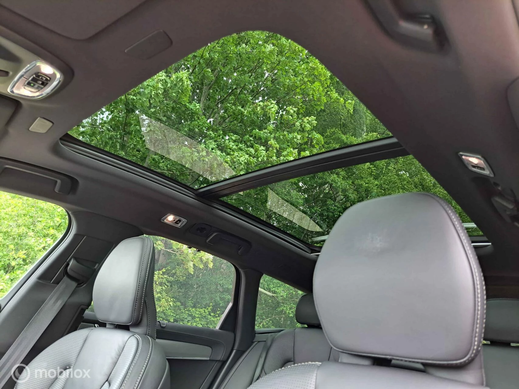 Hoofdafbeelding Volvo V90