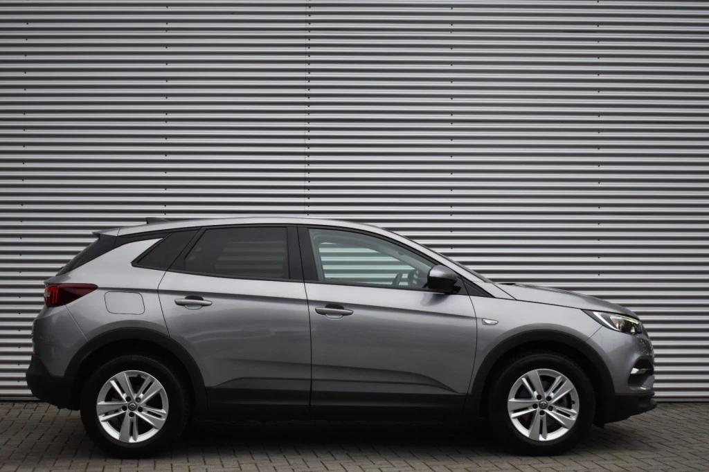Hoofdafbeelding Opel Grandland X