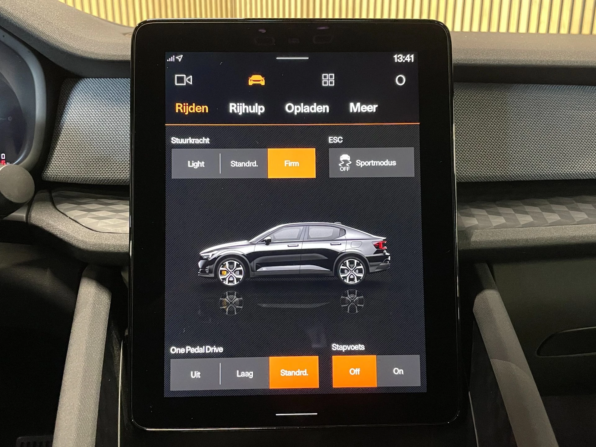 Hoofdafbeelding Polestar 2