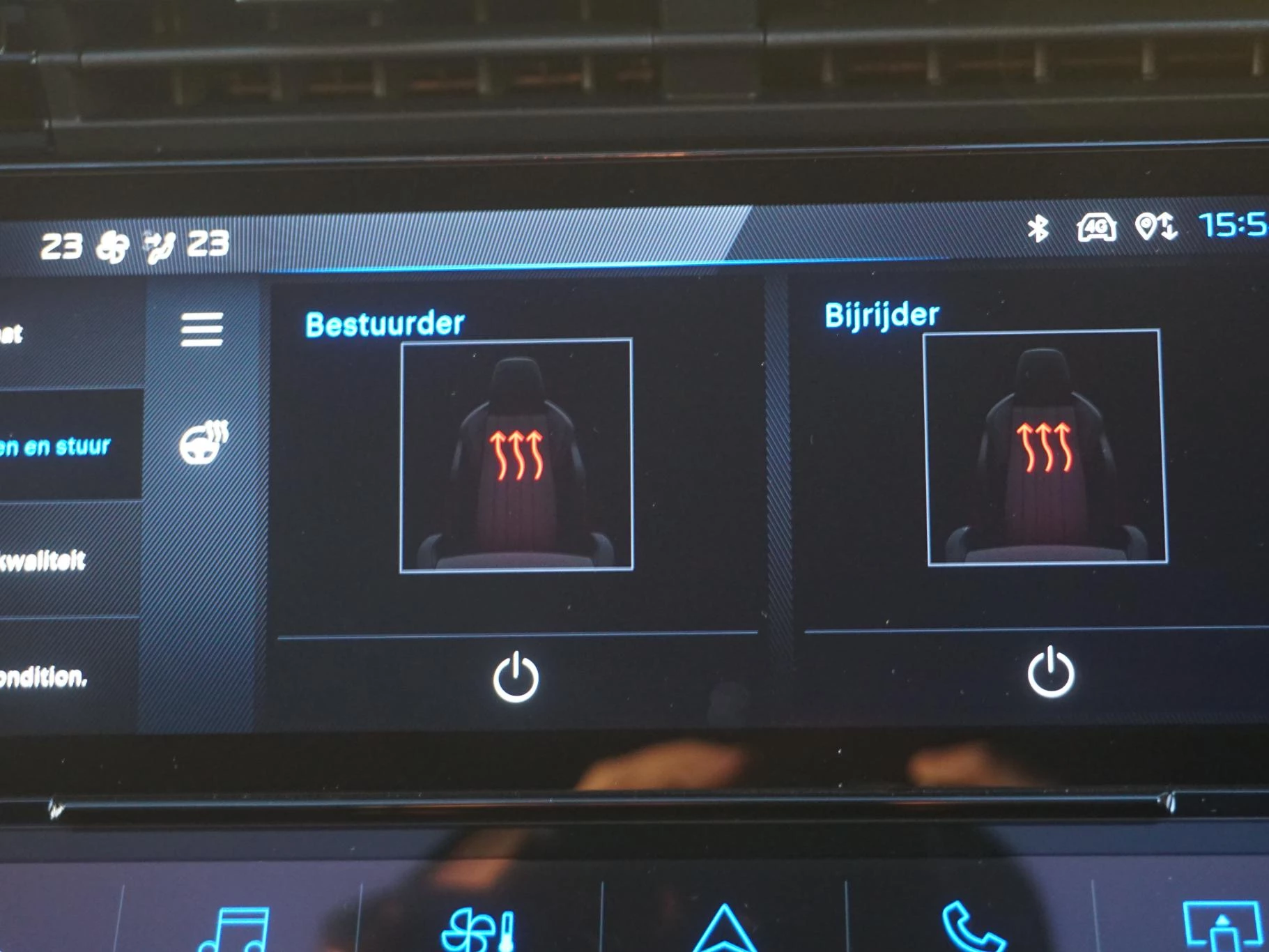 Hoofdafbeelding Peugeot e-308