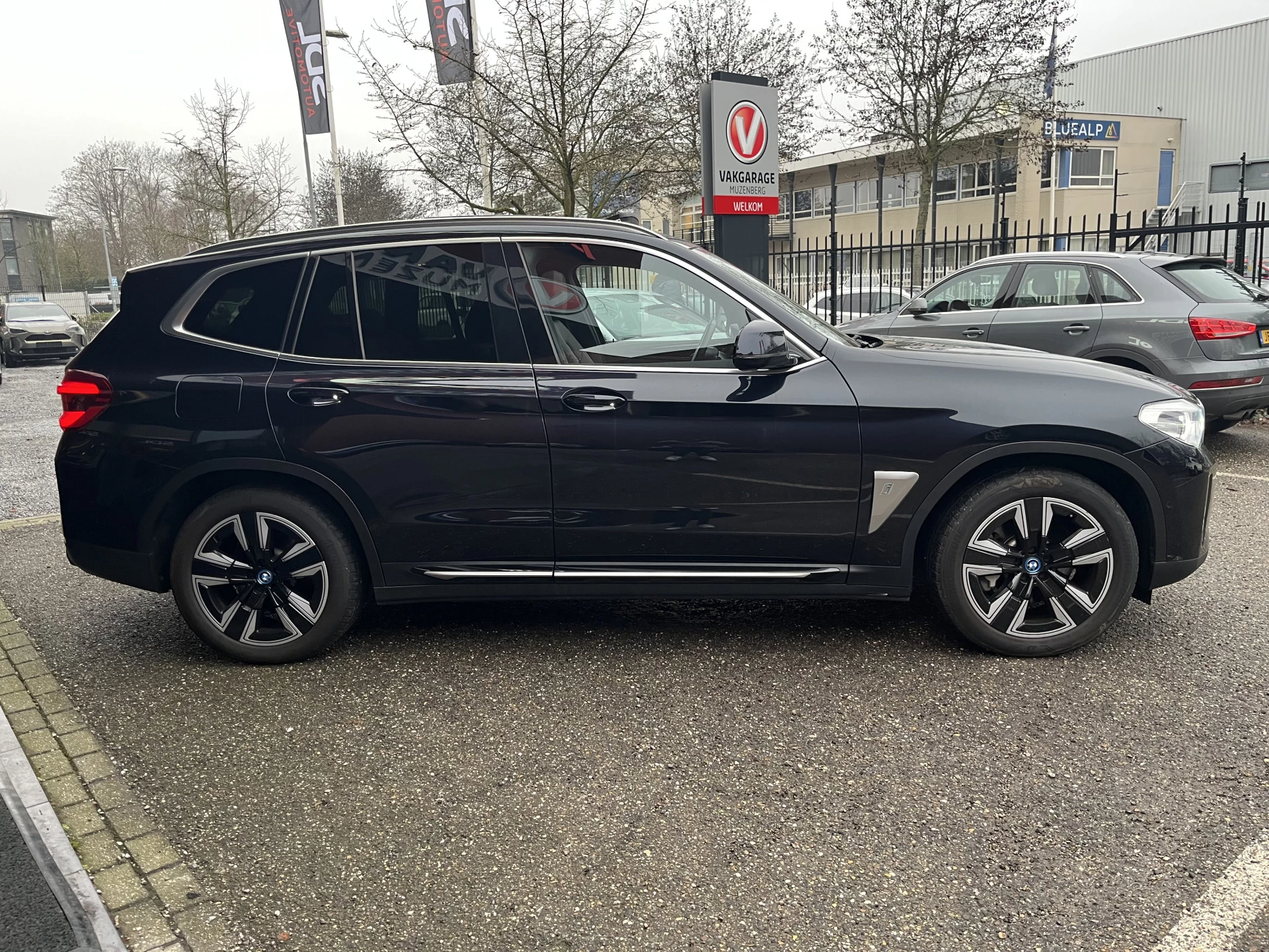 Hoofdafbeelding BMW iX3