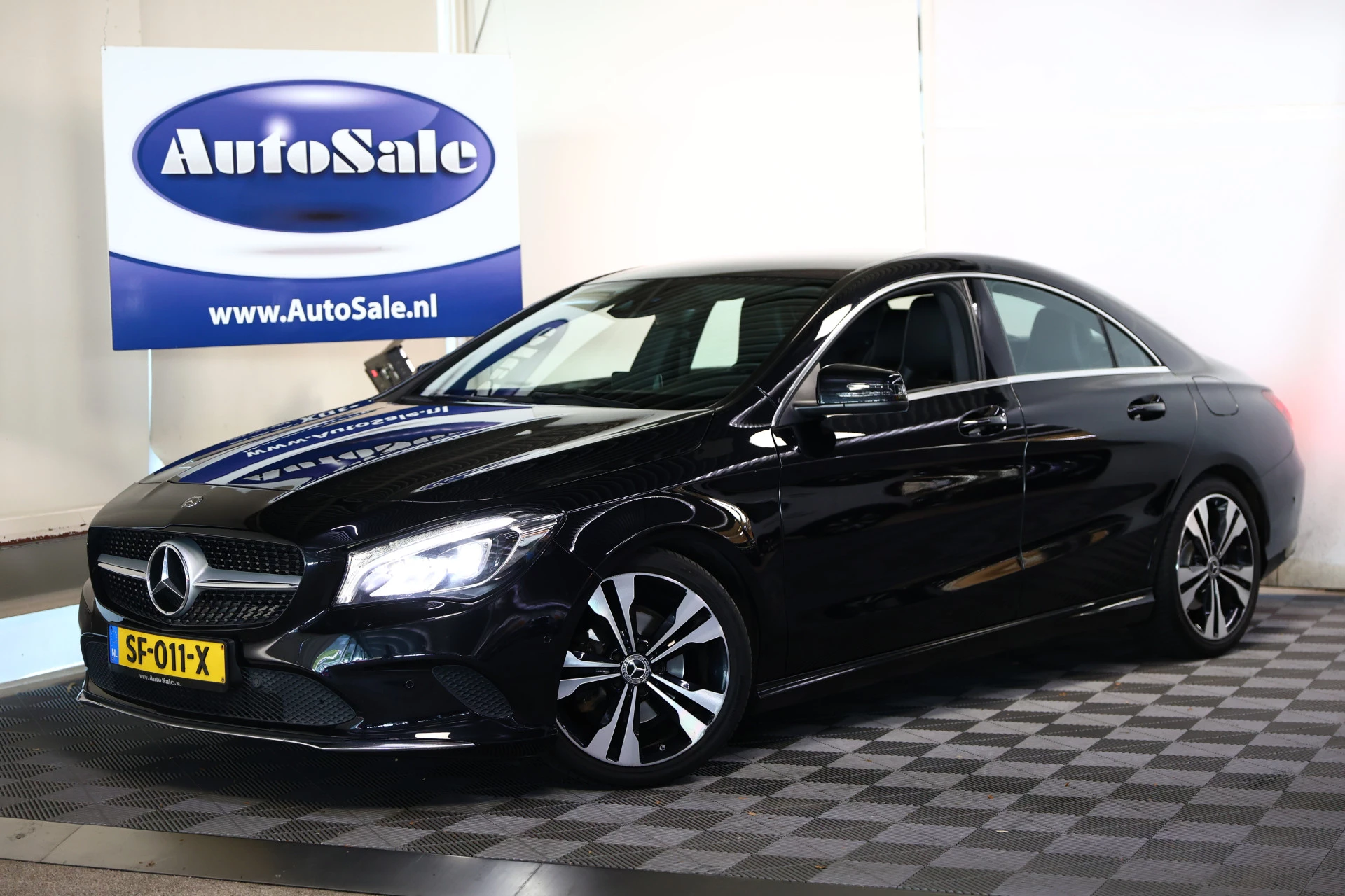 Hoofdafbeelding Mercedes-Benz CLA