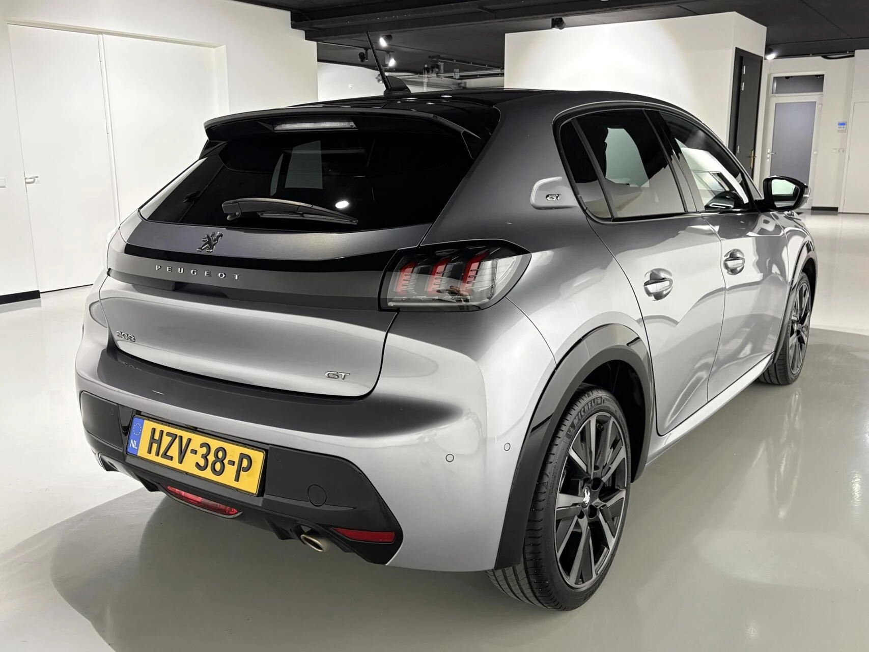 Hoofdafbeelding Peugeot 208