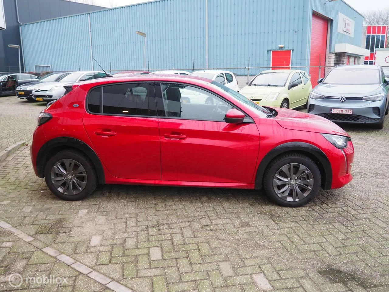 Hoofdafbeelding Peugeot e-208