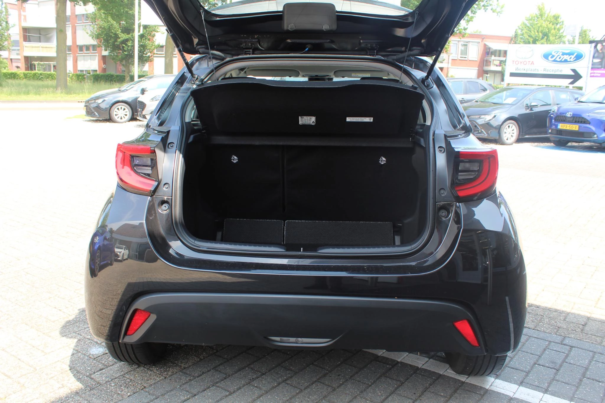 Hoofdafbeelding Toyota Yaris
