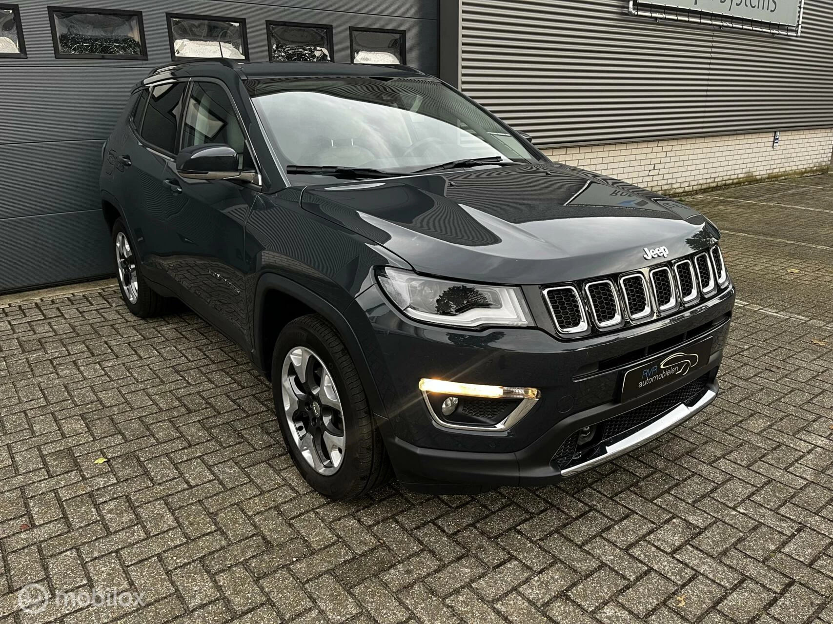 Hoofdafbeelding Jeep Compass