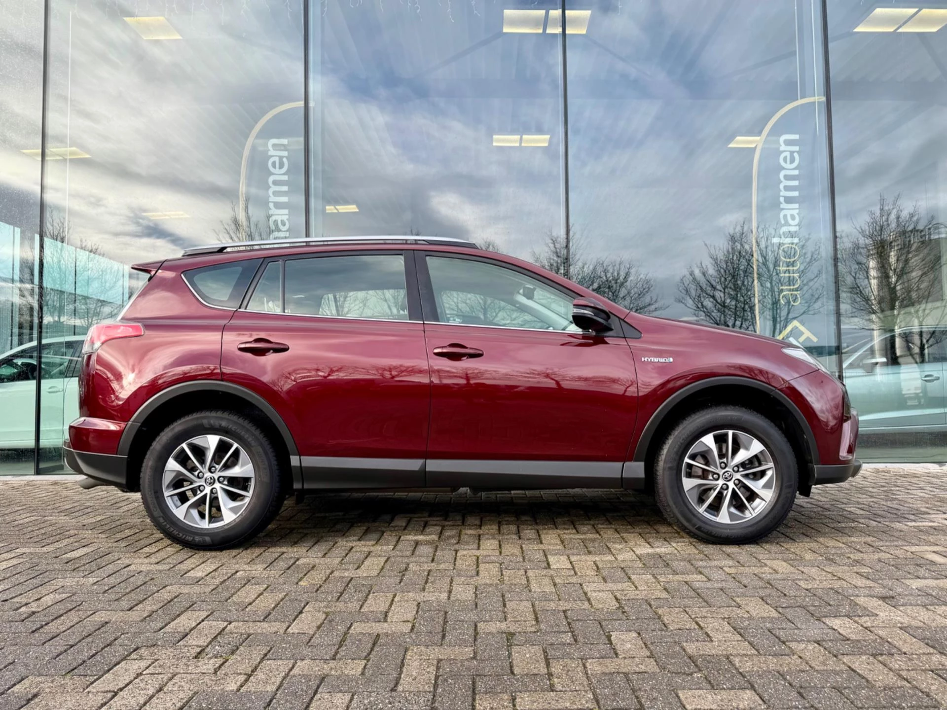 Hoofdafbeelding Toyota RAV4