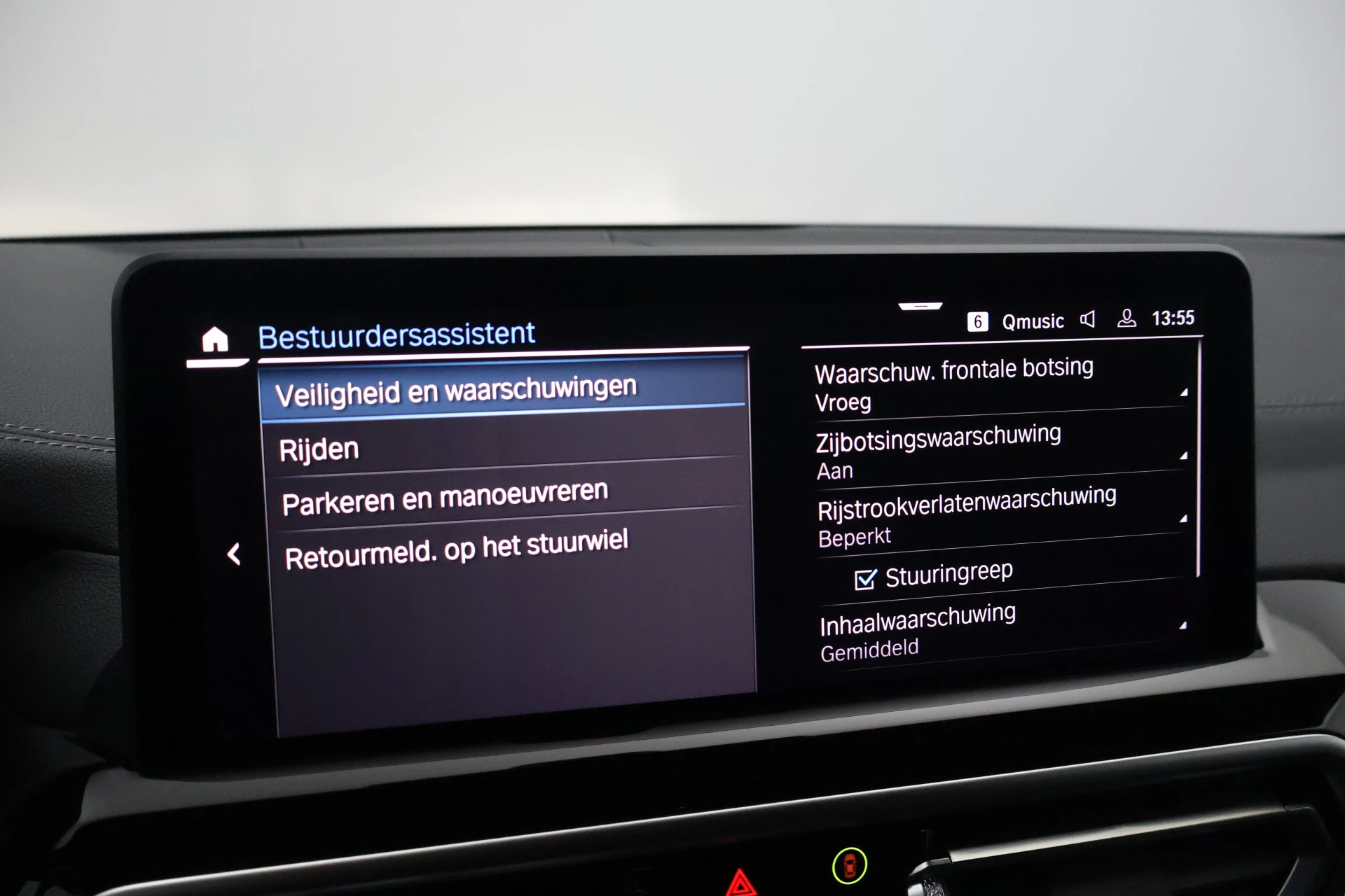 Hoofdafbeelding BMW iX3