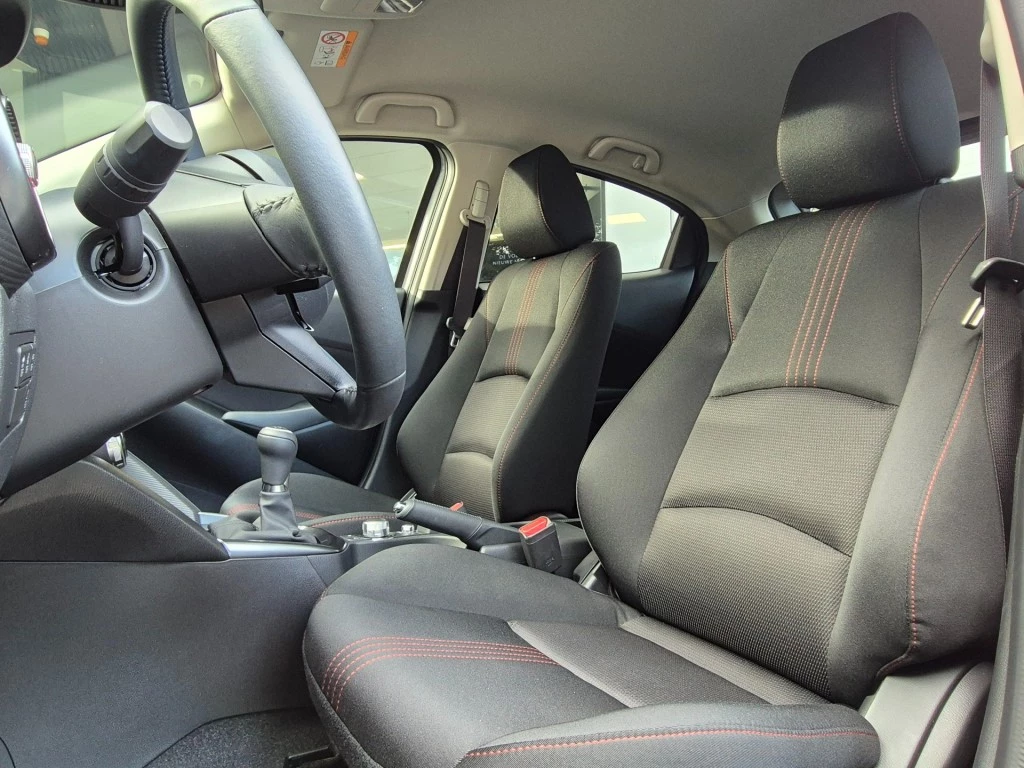 Hoofdafbeelding Mazda 2