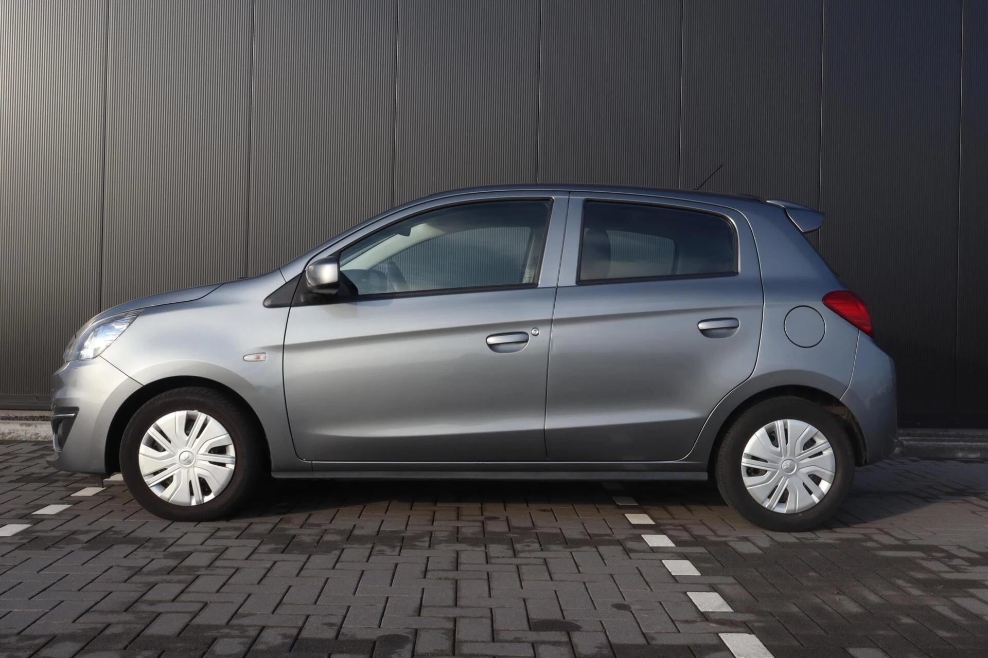 Hoofdafbeelding Mitsubishi Space Star