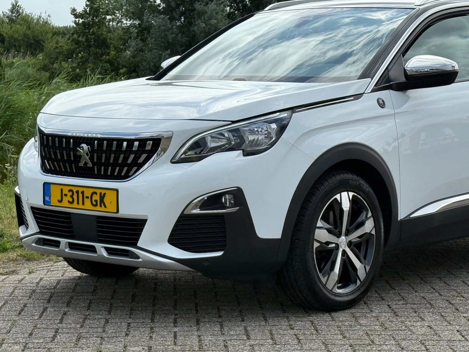 Hoofdafbeelding Peugeot 5008