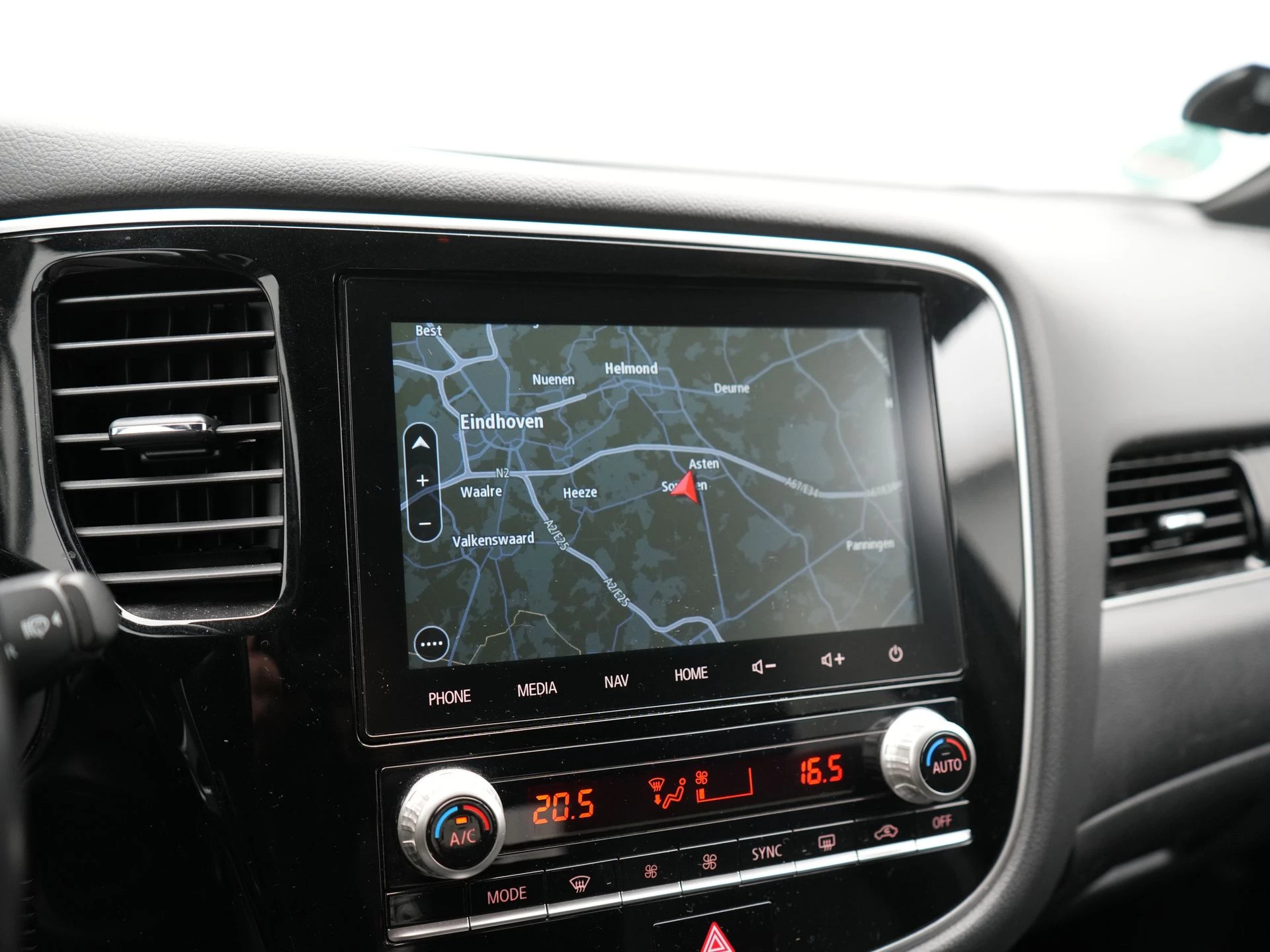 Hoofdafbeelding Mitsubishi Outlander