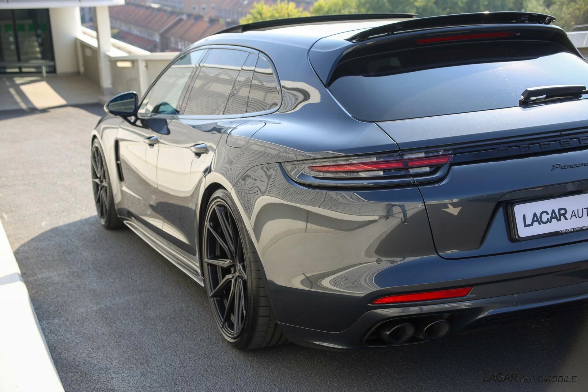 Hoofdafbeelding Porsche Panamera