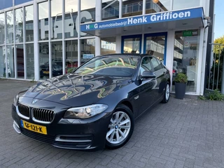 Hoofdafbeelding BMW 5 Serie BMW 5 Serie 520i Executive I Leer I Comf. stoelen I Xenon I Prof. navigatie