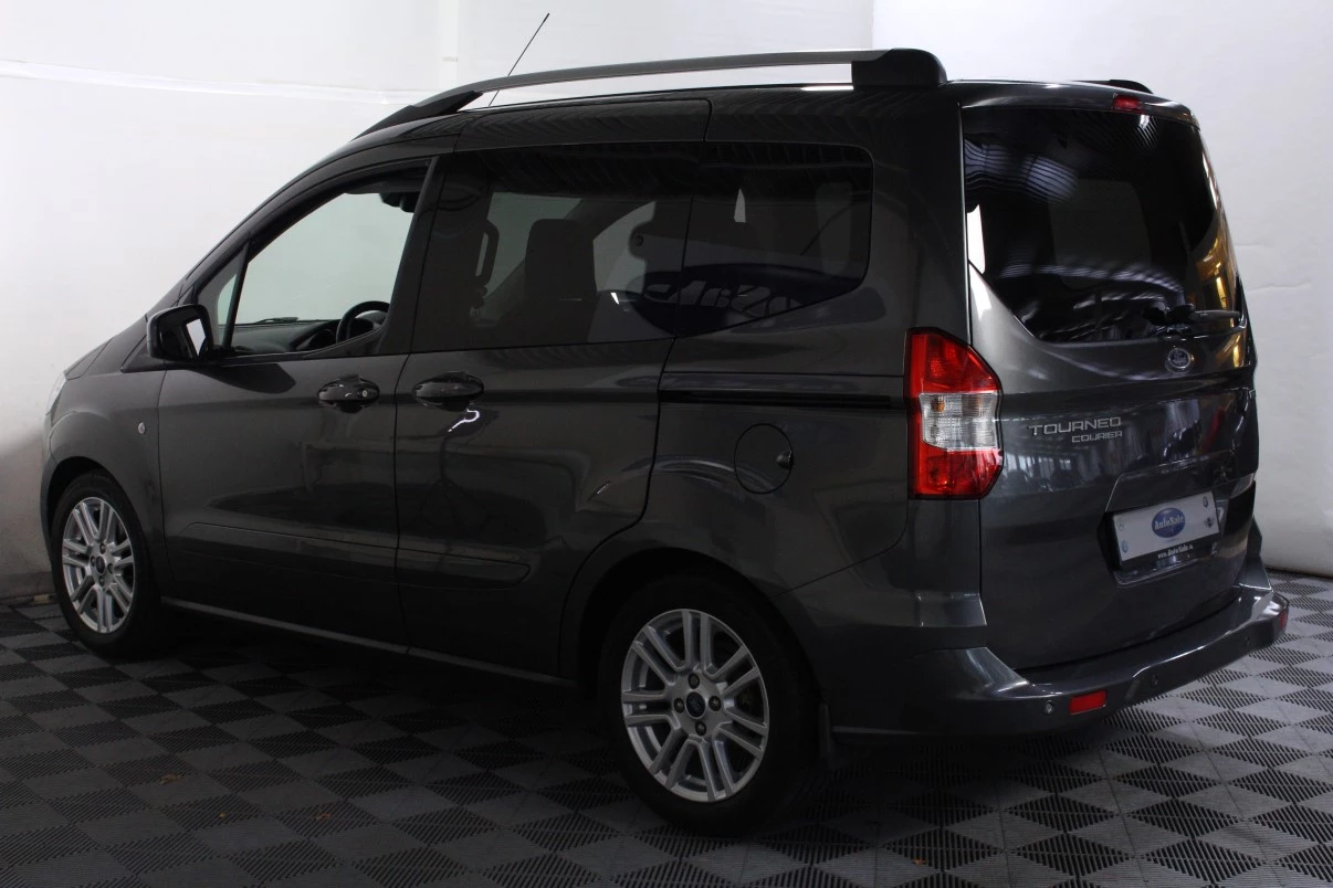 Hoofdafbeelding Ford Tourneo Courier