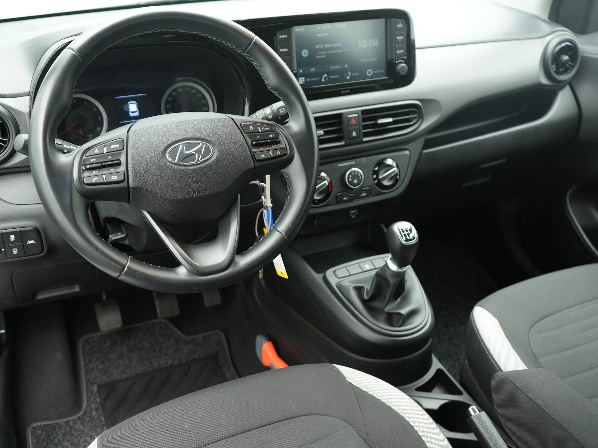 Hoofdafbeelding Hyundai i10