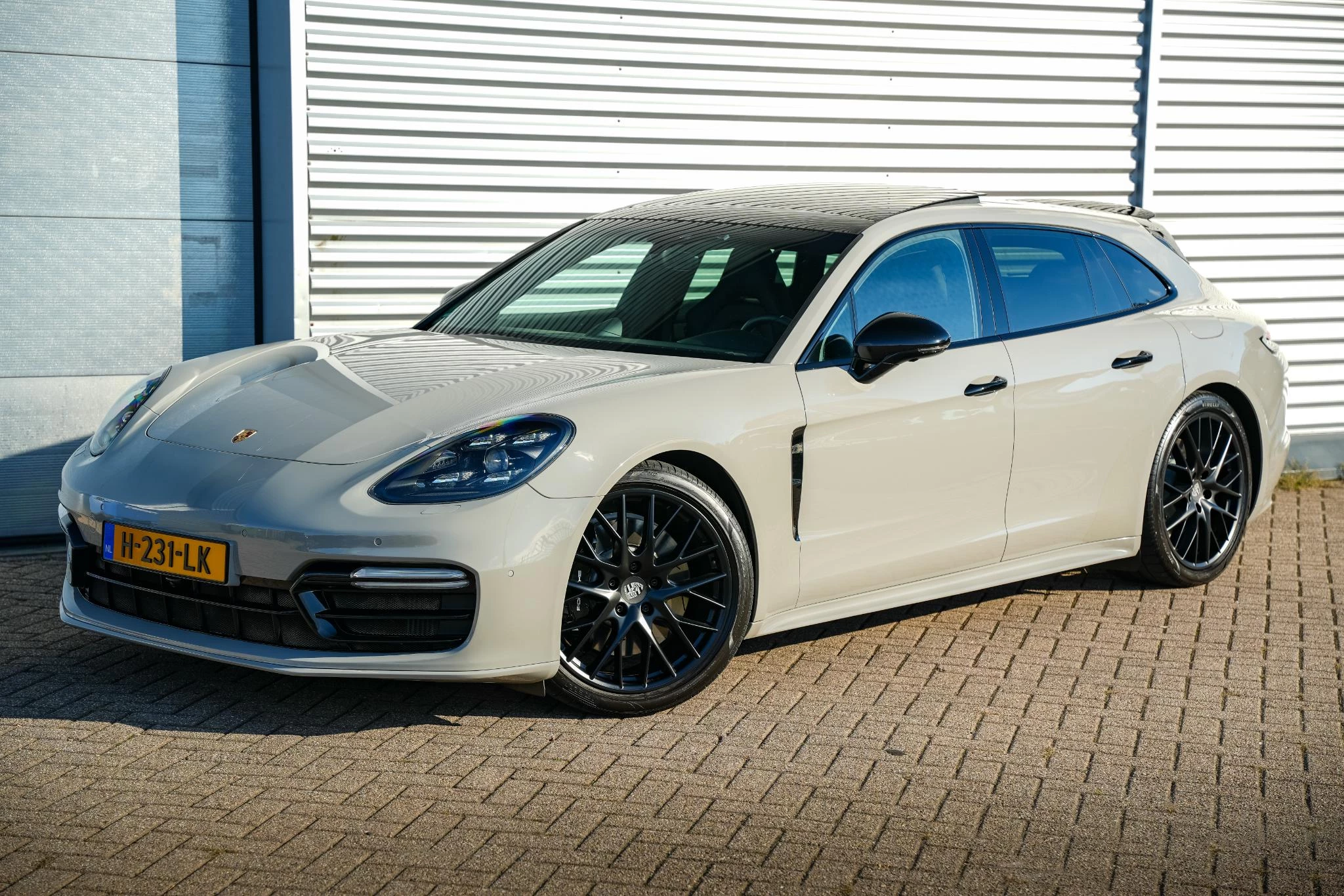 Hoofdafbeelding Porsche Panamera