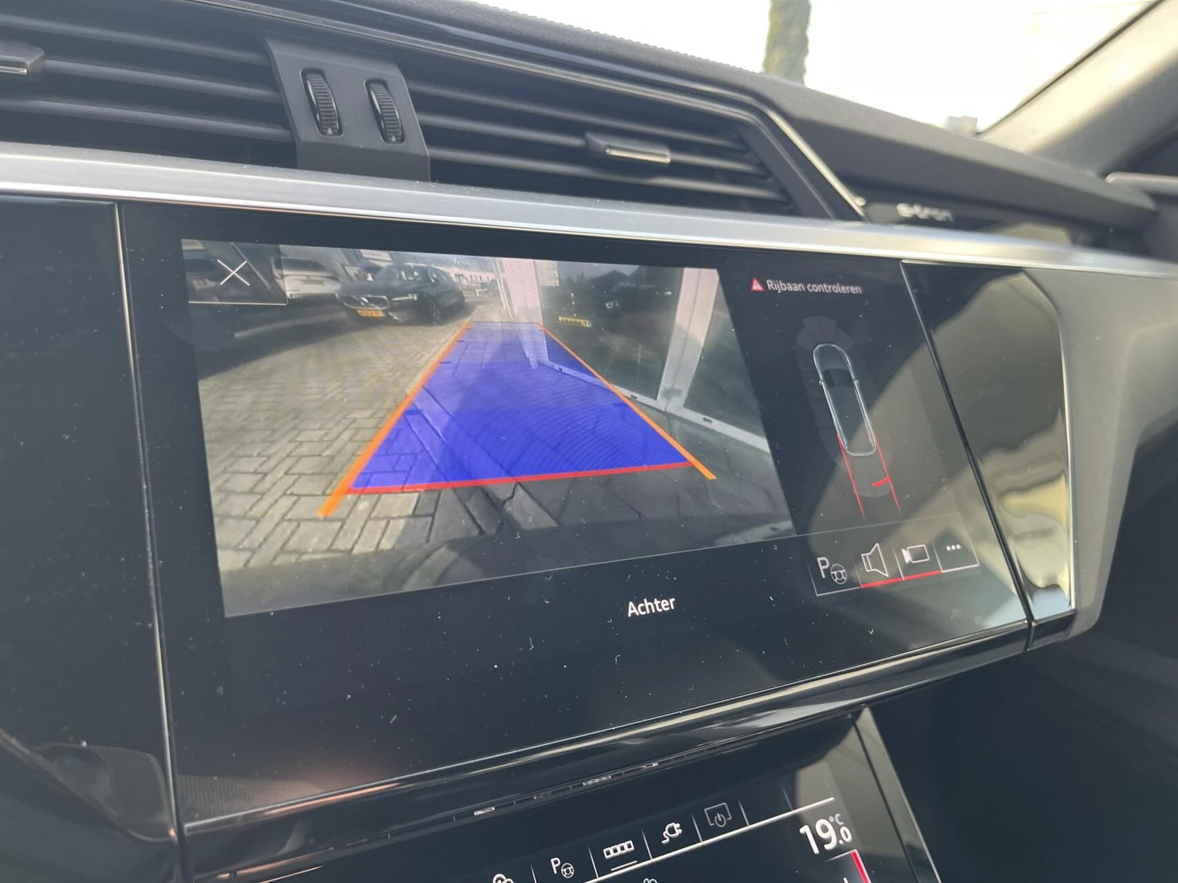 Hoofdafbeelding Audi Q8 e-tron