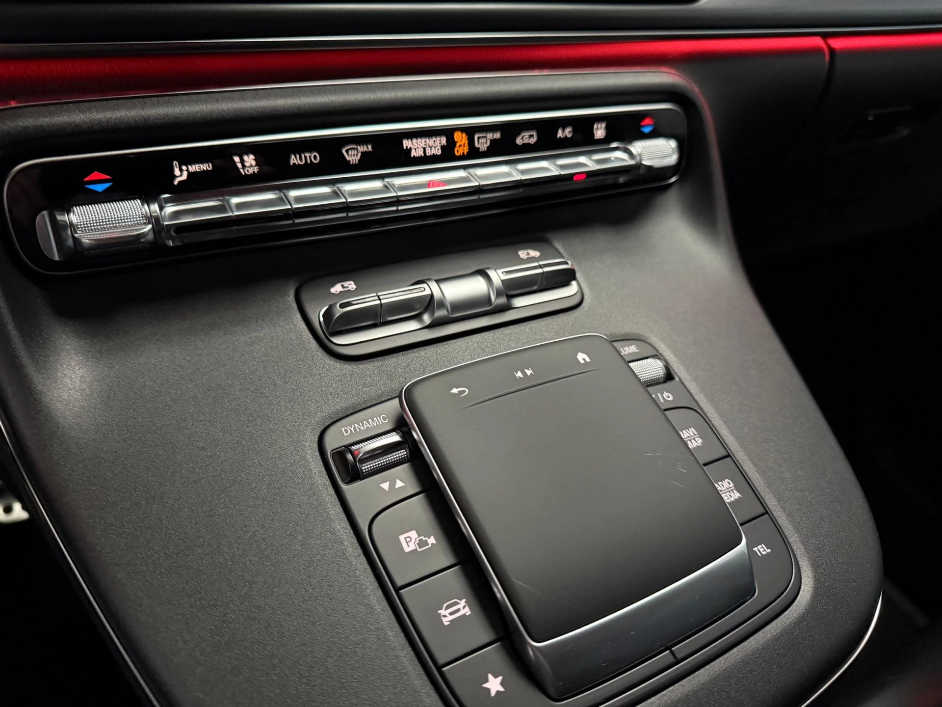 Hoofdafbeelding Mercedes-Benz EQV