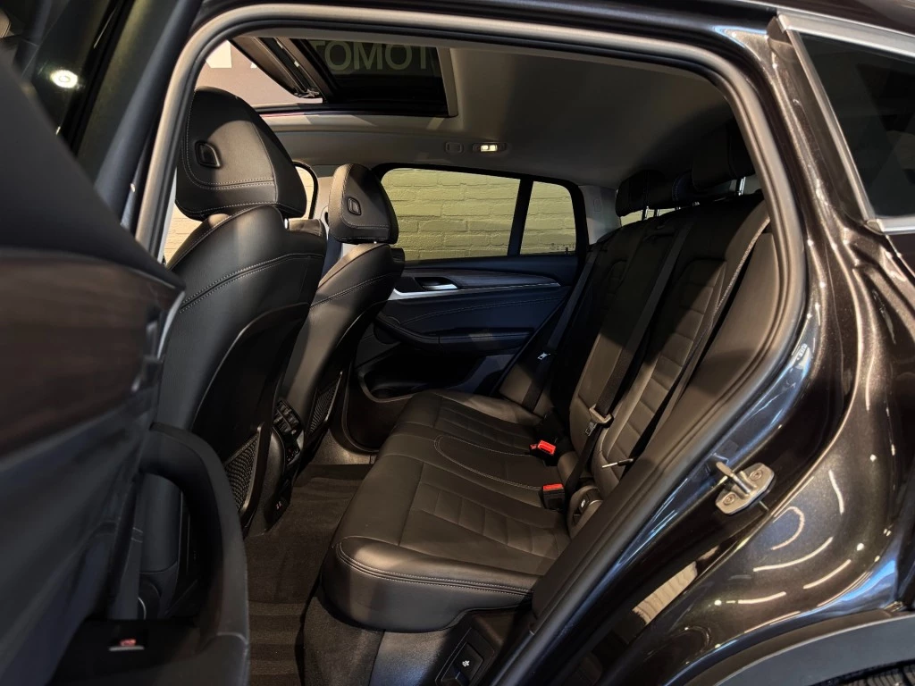 Hoofdafbeelding BMW X4