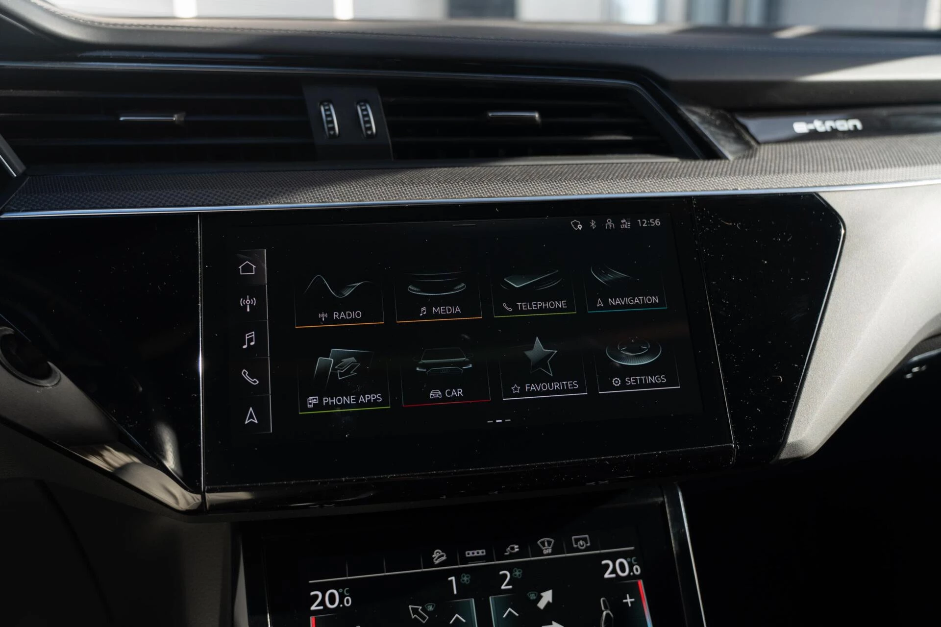 Hoofdafbeelding Audi e-tron