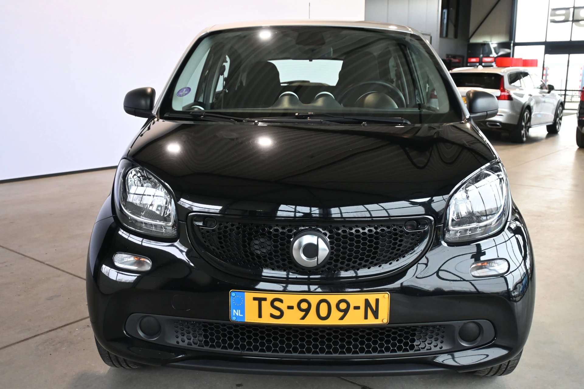 Hoofdafbeelding Smart Forfour