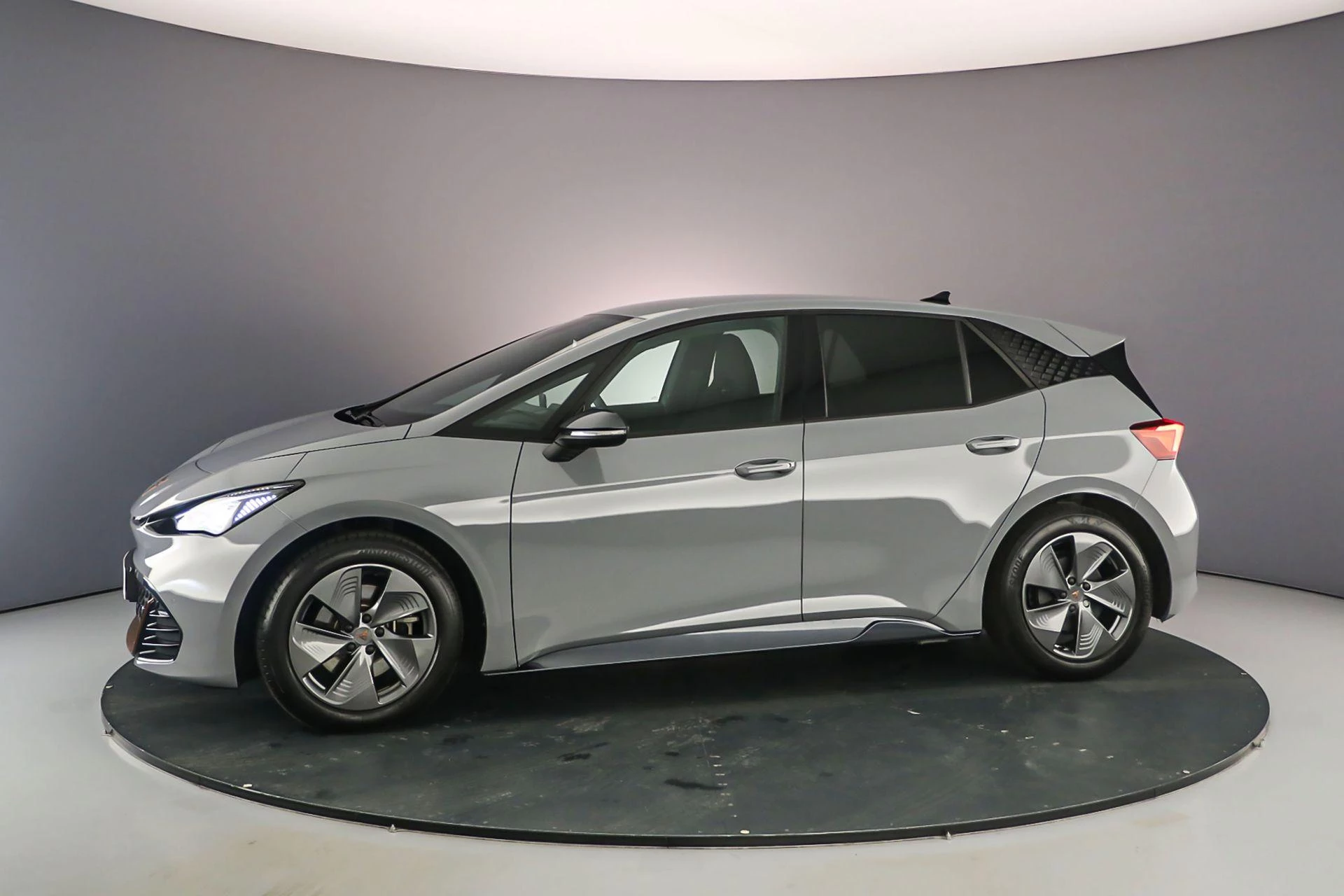 Hoofdafbeelding CUPRA Born