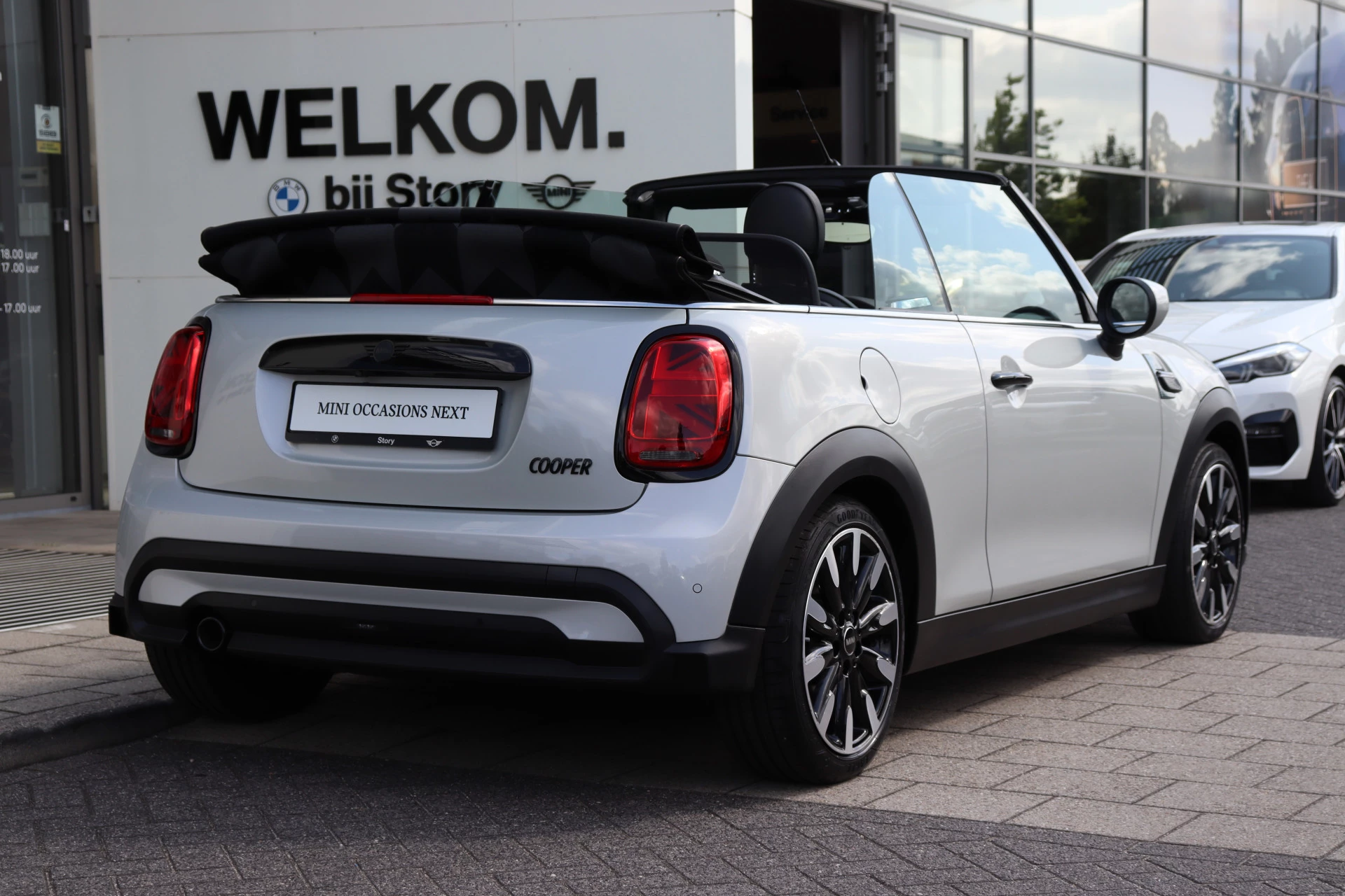 Hoofdafbeelding MINI Cooper Cabrio