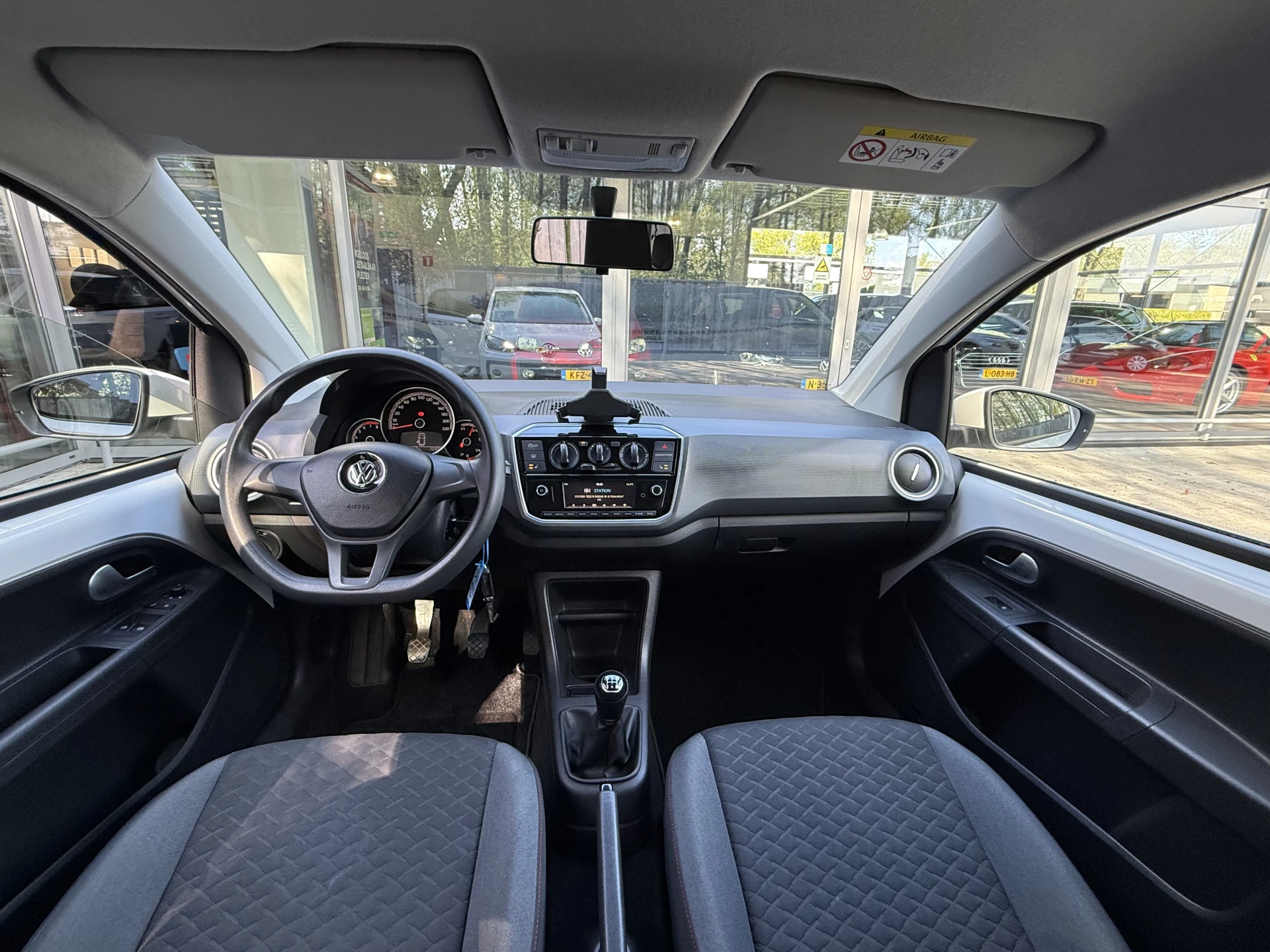 Hoofdafbeelding Volkswagen up!