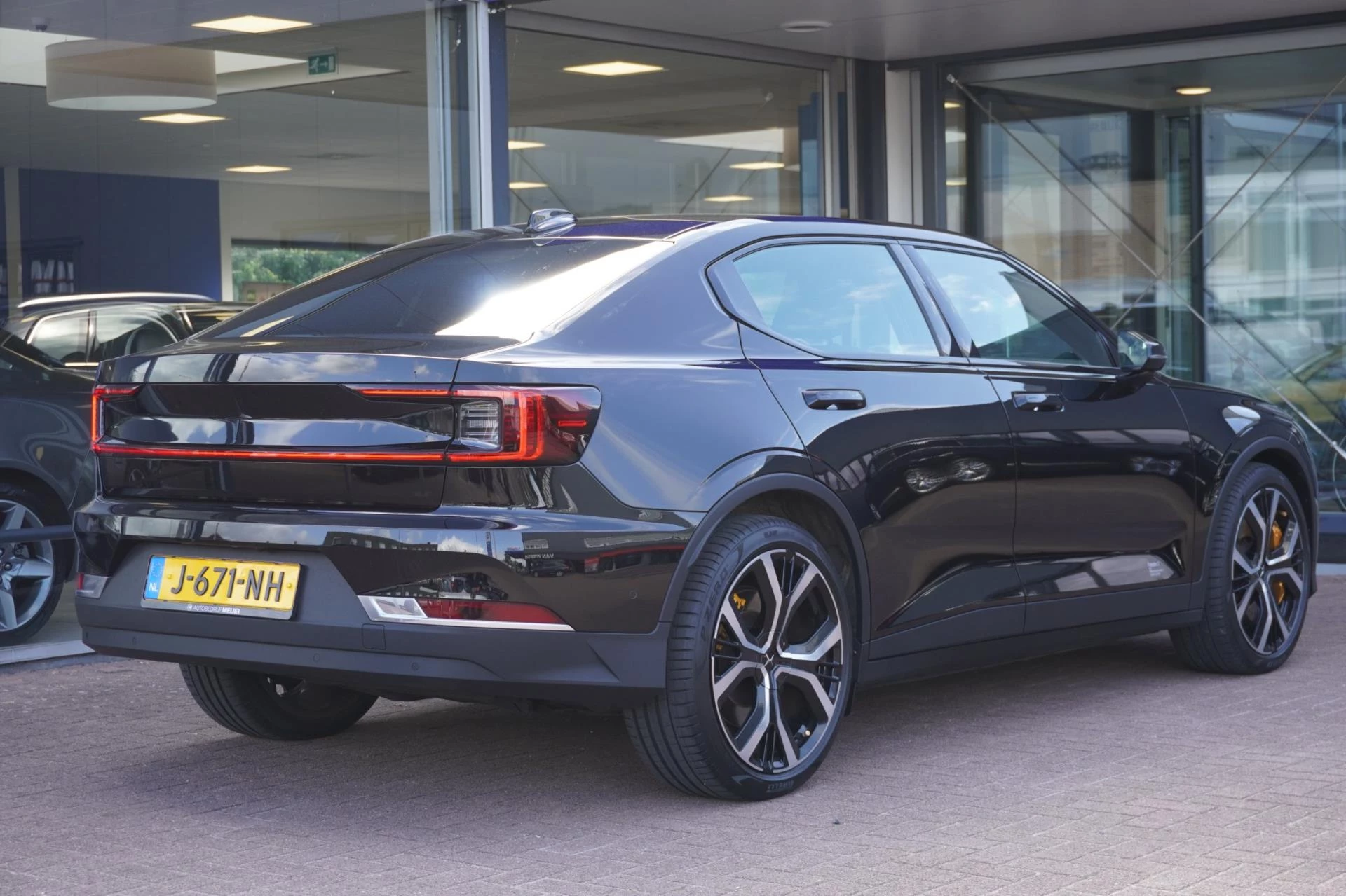 Hoofdafbeelding Polestar 2
