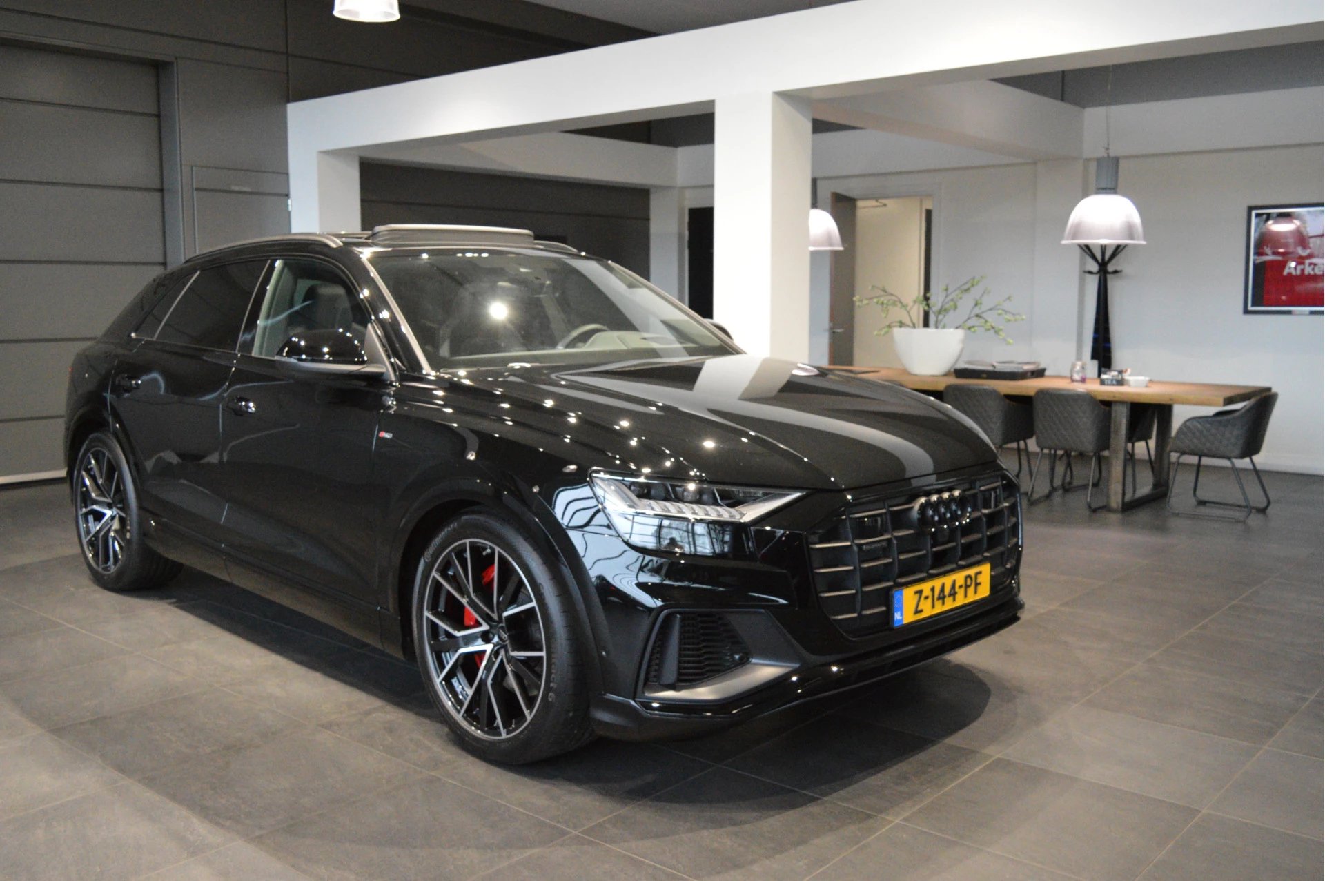 Hoofdafbeelding Audi Q8