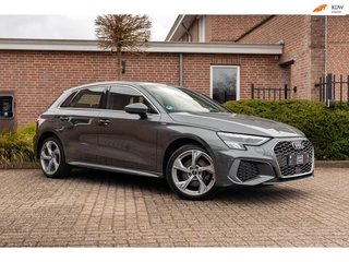 Hoofdafbeelding Audi A3 Audi A3 Sportback 40 TFSI e S Edition 204 PK S-Line ACC Ambiance Camera Keyless Elek.Klep 18''