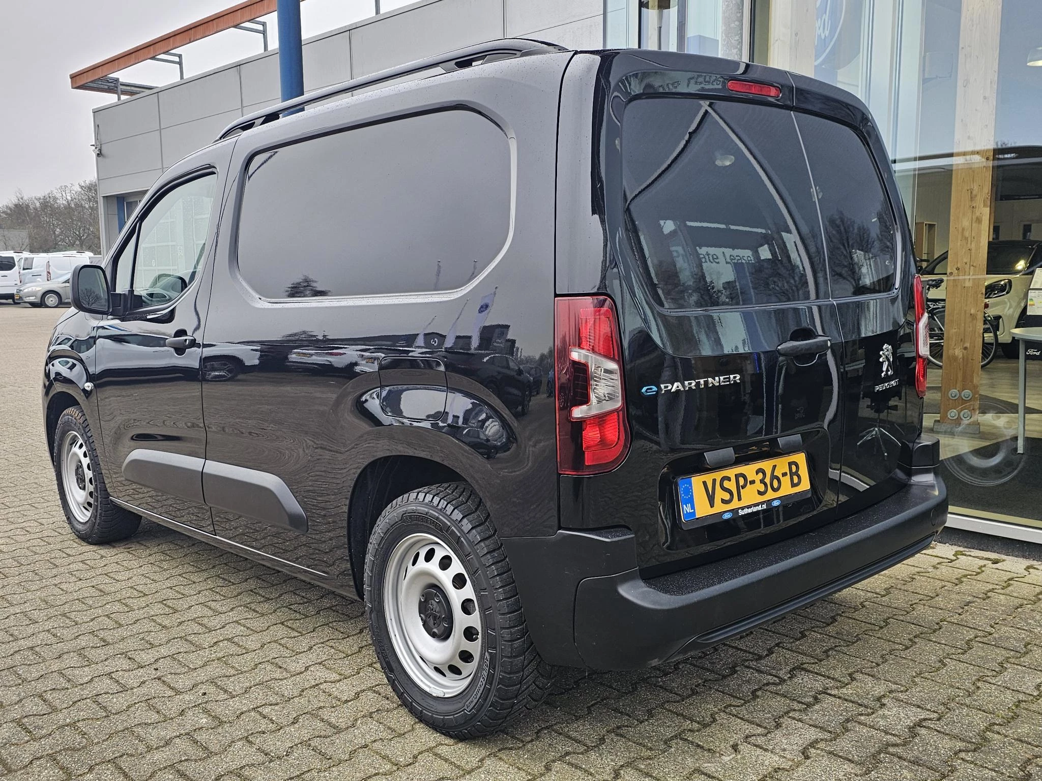 Hoofdafbeelding Peugeot e-Partner