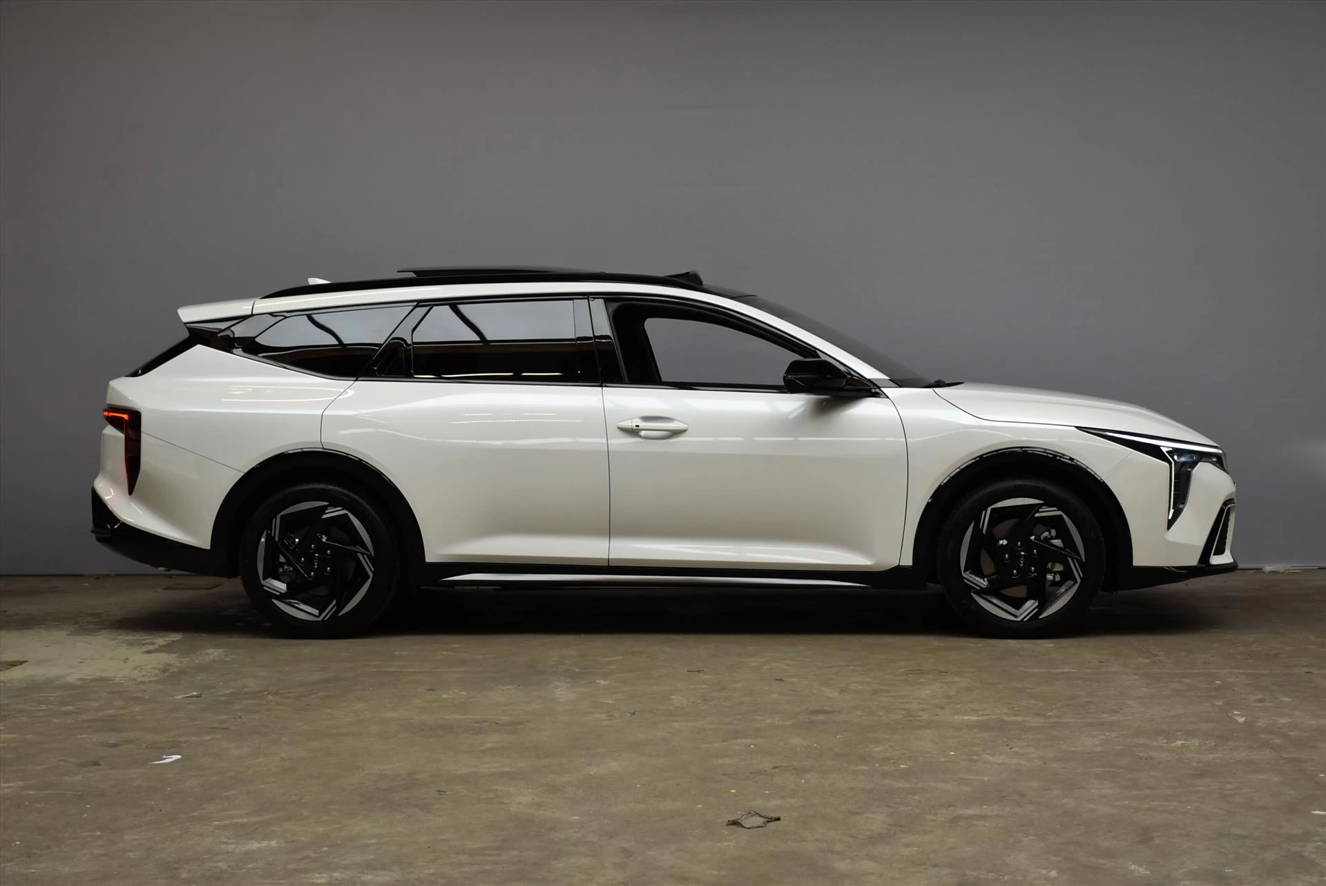 Hoofdafbeelding Kia K4