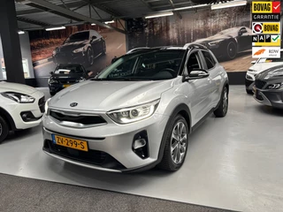 Hoofdafbeelding Kia Stonic Kia Stonic 1.0 T-GDi ExecutiveLine / Camera / Navigatie