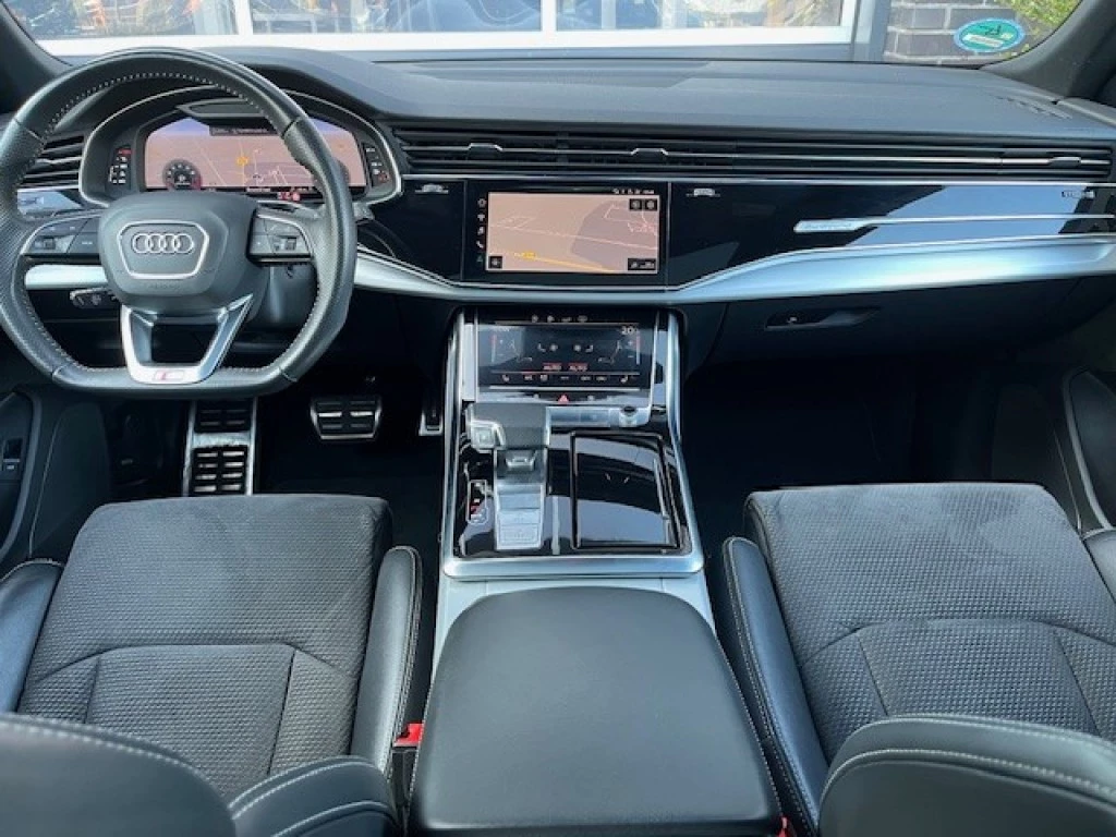 Hoofdafbeelding Audi Q8