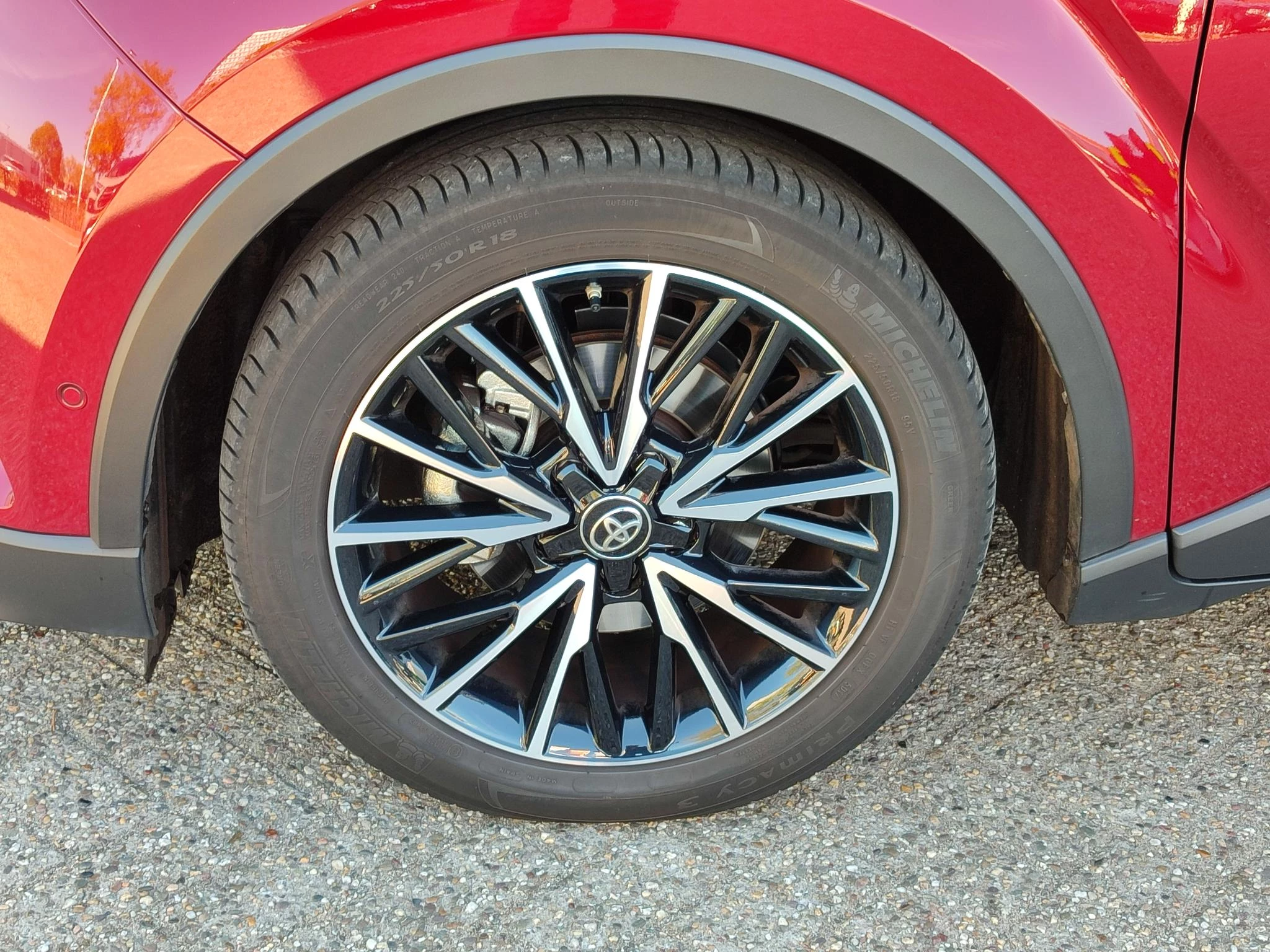 Hoofdafbeelding Toyota C-HR