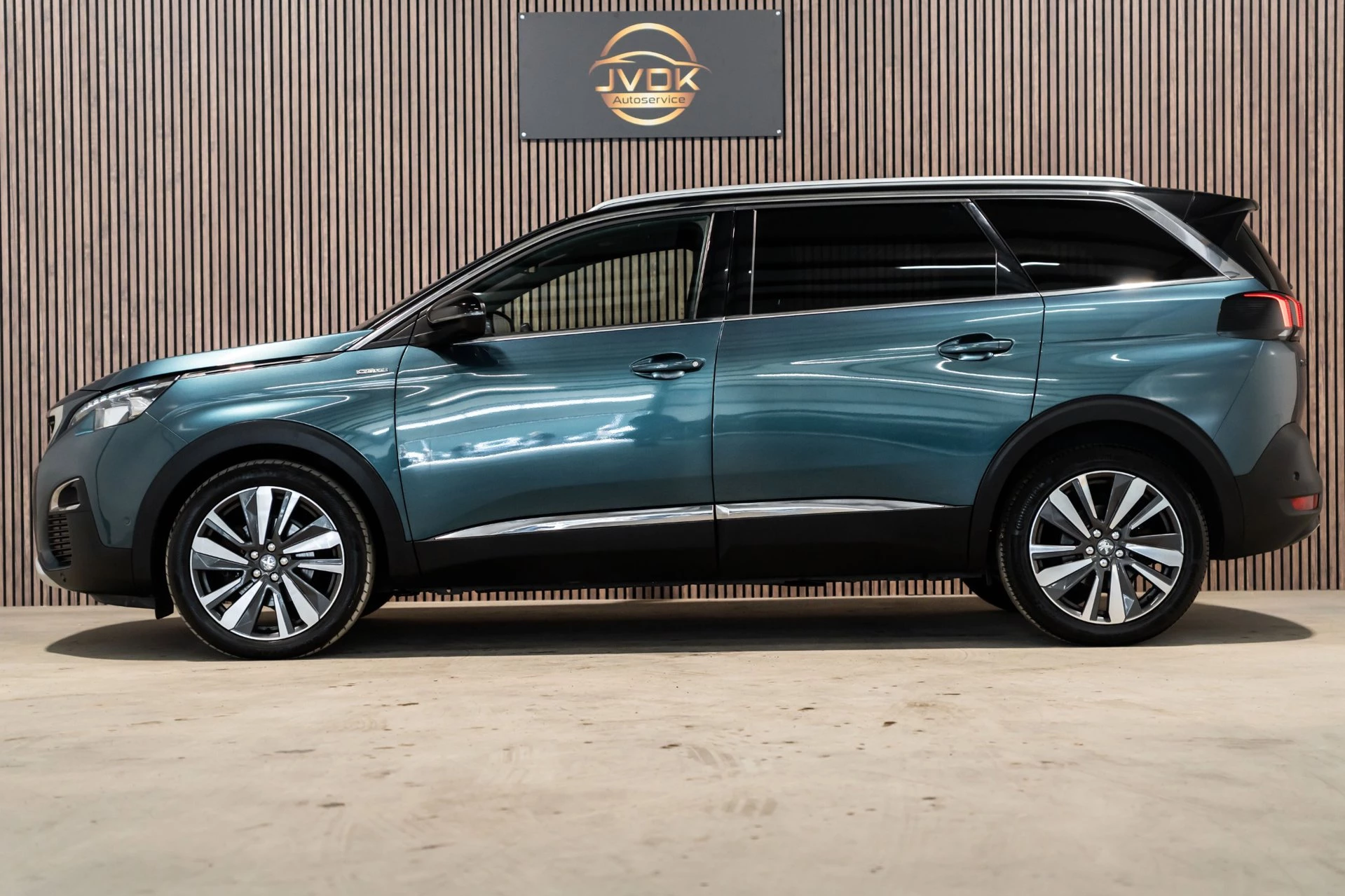 Hoofdafbeelding Peugeot 5008