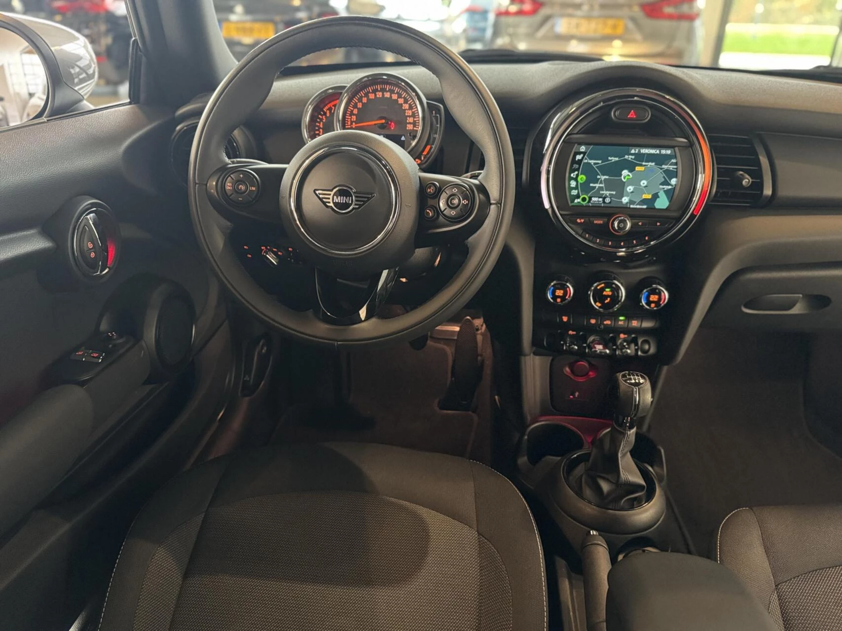 Hoofdafbeelding MINI One