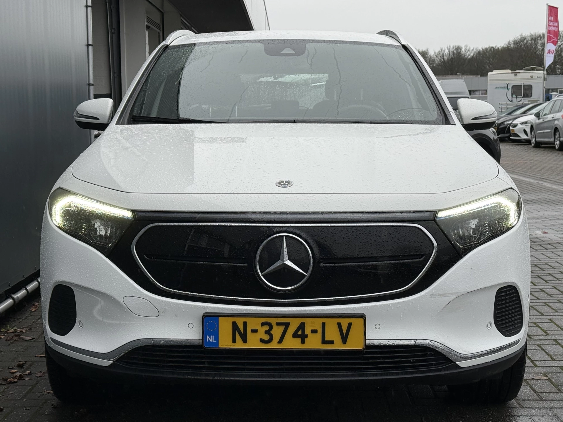 Hoofdafbeelding Mercedes-Benz EQA