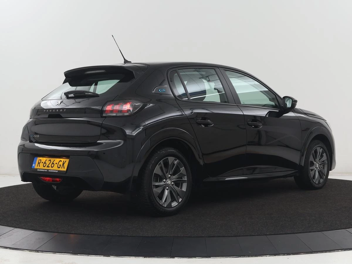 Hoofdafbeelding Peugeot e-208