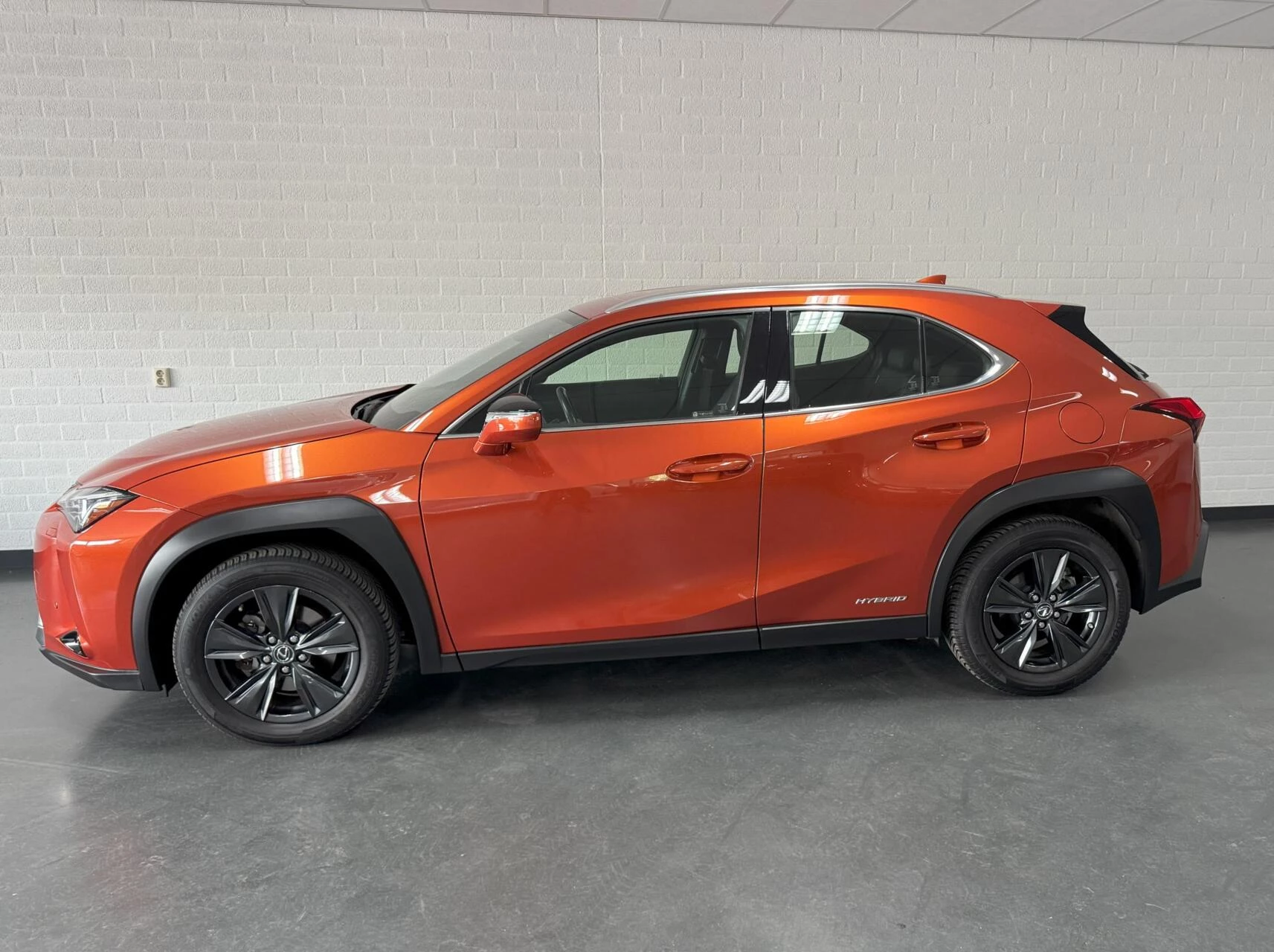 Hoofdafbeelding Lexus UX
